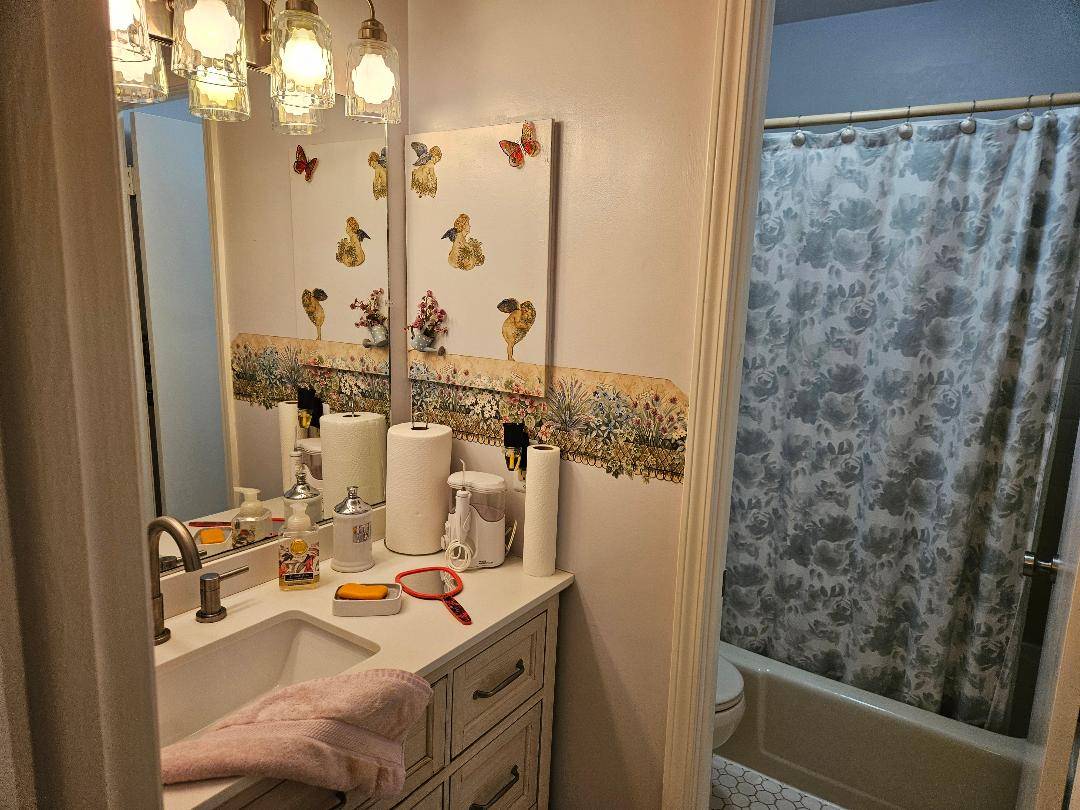 #8 photo, 2605 Fox Lane, Poughkeepsie , NY 12603