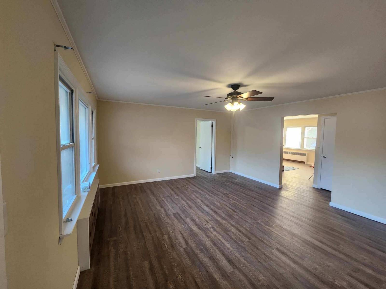 #7 photo, 24 Poplar Pl, #2, Bay Shore , NY 11706