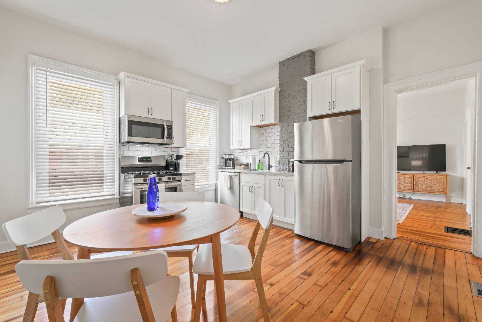 #1 photo, 1 Oak Street, Saratoga Springs , NY 12866