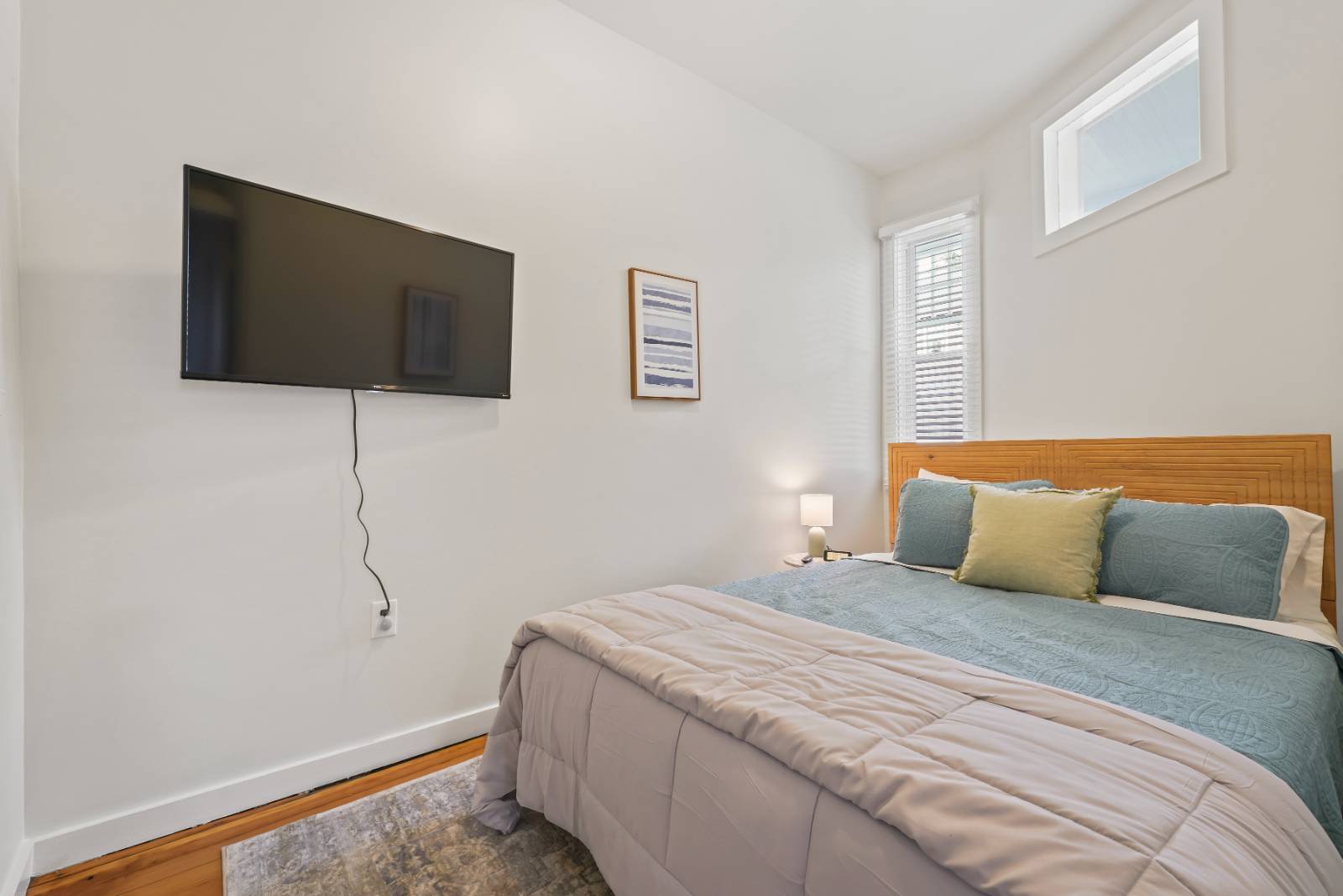 #19 photo, 1 Oak Street, Saratoga Springs , NY 12866