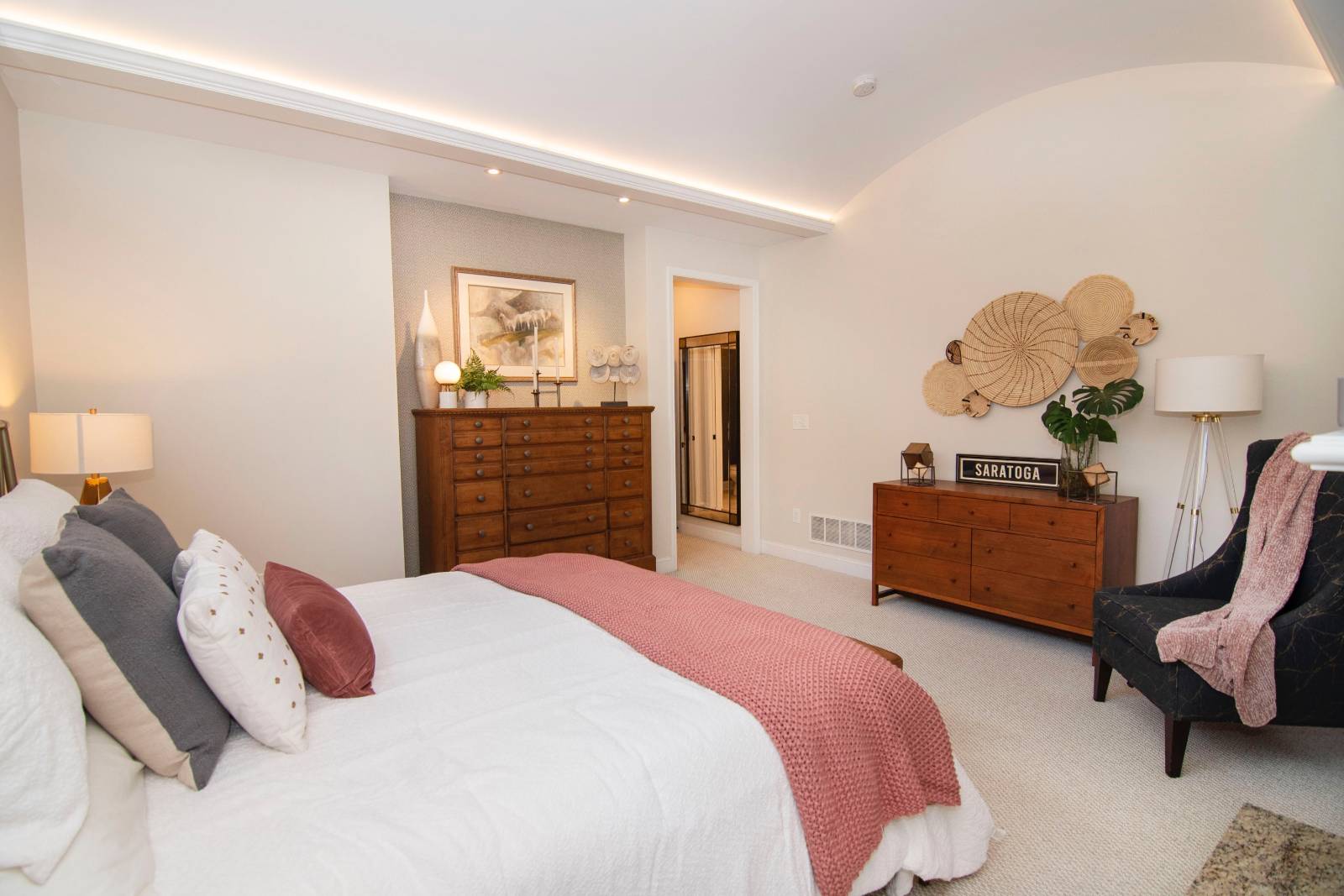 #33 photo, 26 Saw Mill Ct, Saratoga Springs , NY 12866