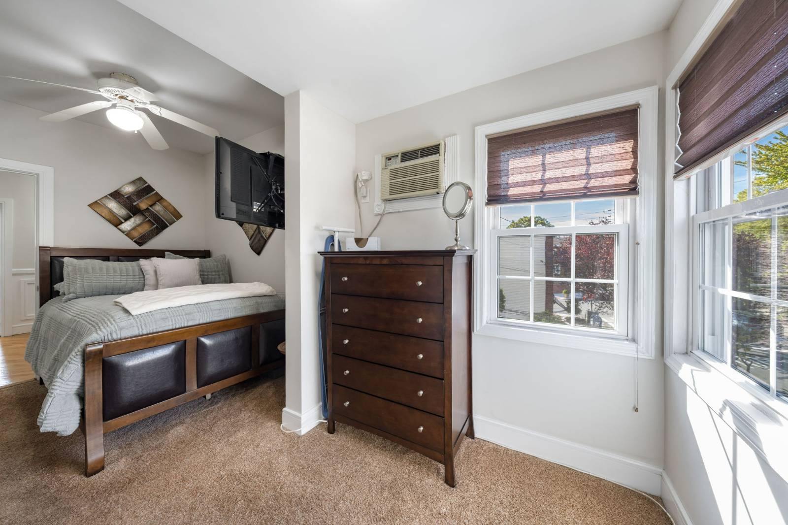 #20 photo, 58-33 71 St, Maspeth , NY 11378