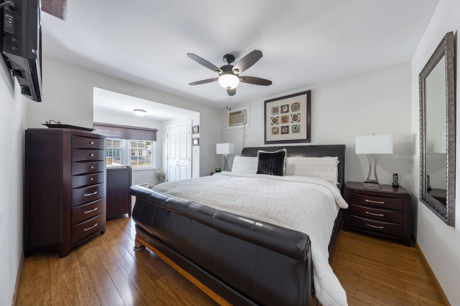 #21 photo, 58-33 71 St, Maspeth , NY 11378