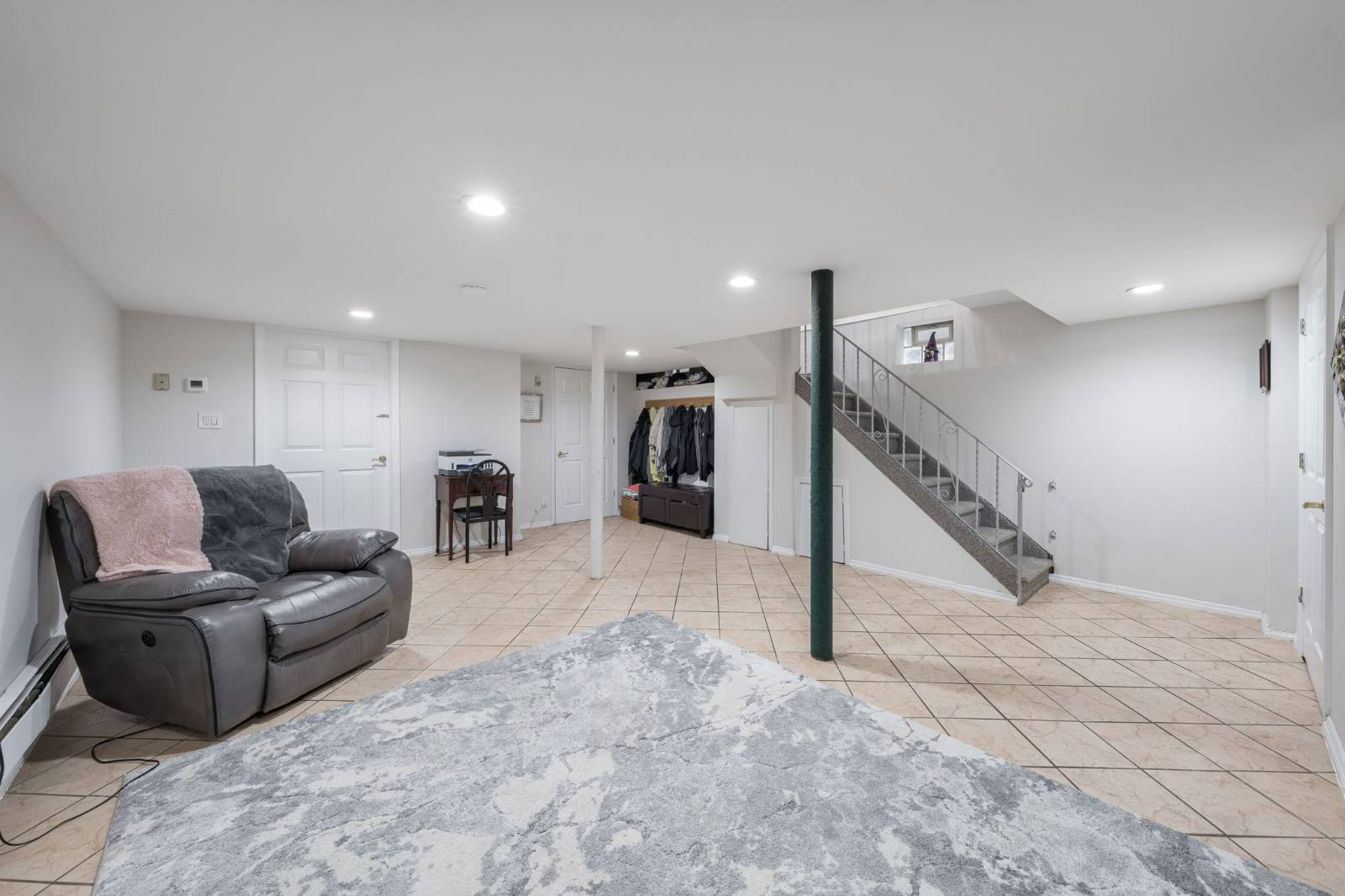 #23 photo, 58-33 71 St, Maspeth , NY 11378