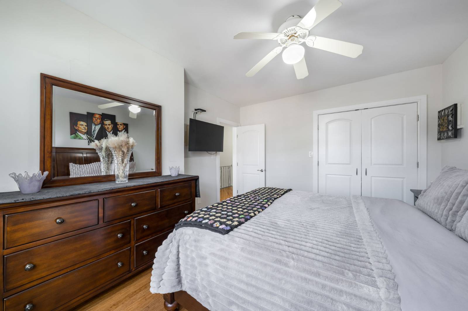 #25 photo, 58-33 71 St, Maspeth , NY 11378