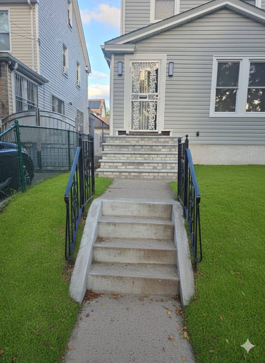 #2 photo, 10035  204th Street, Hollis , NY 11423