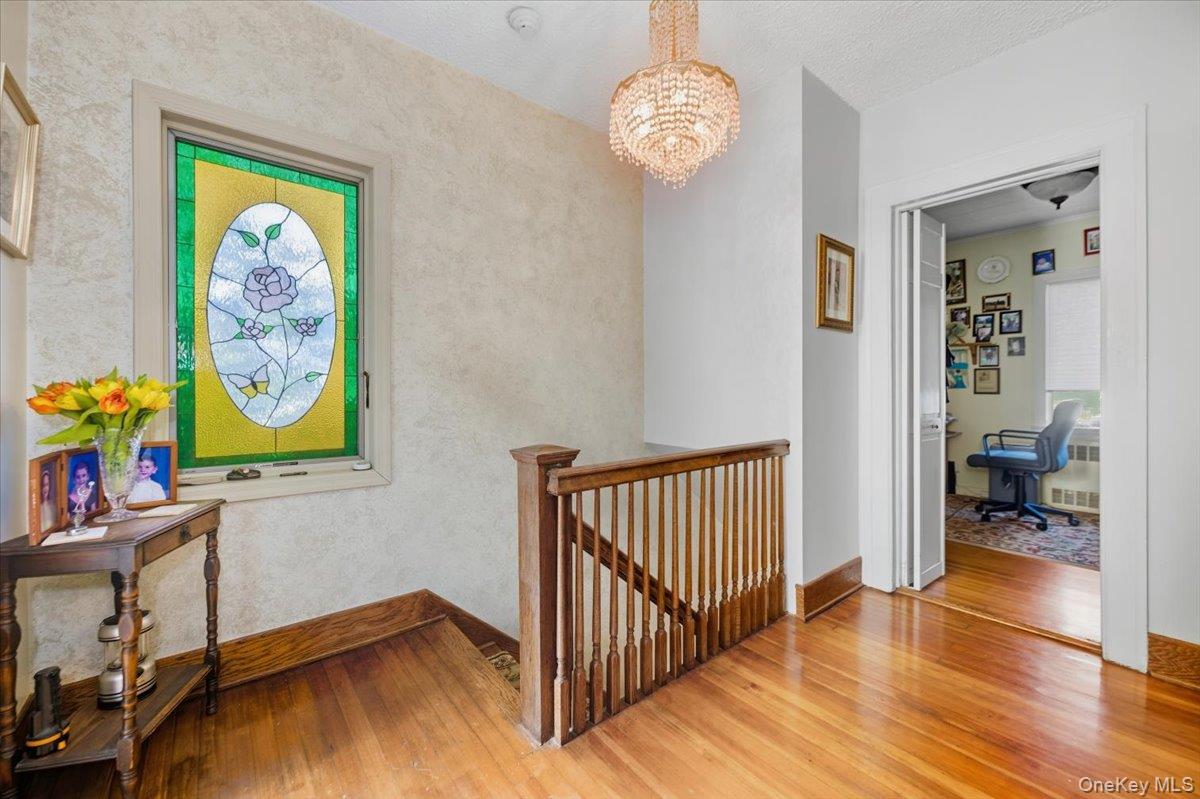 #13 photo, 1053 Quentin Place, Woodmere , NY 11598