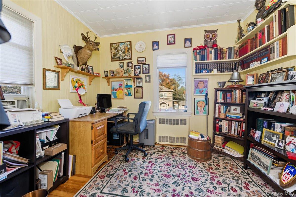 #15 photo, 1053 Quentin Place, Woodmere , NY 11598