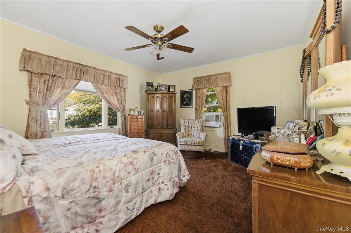 #16 photo, 1053 Quentin Place, Woodmere , NY 11598