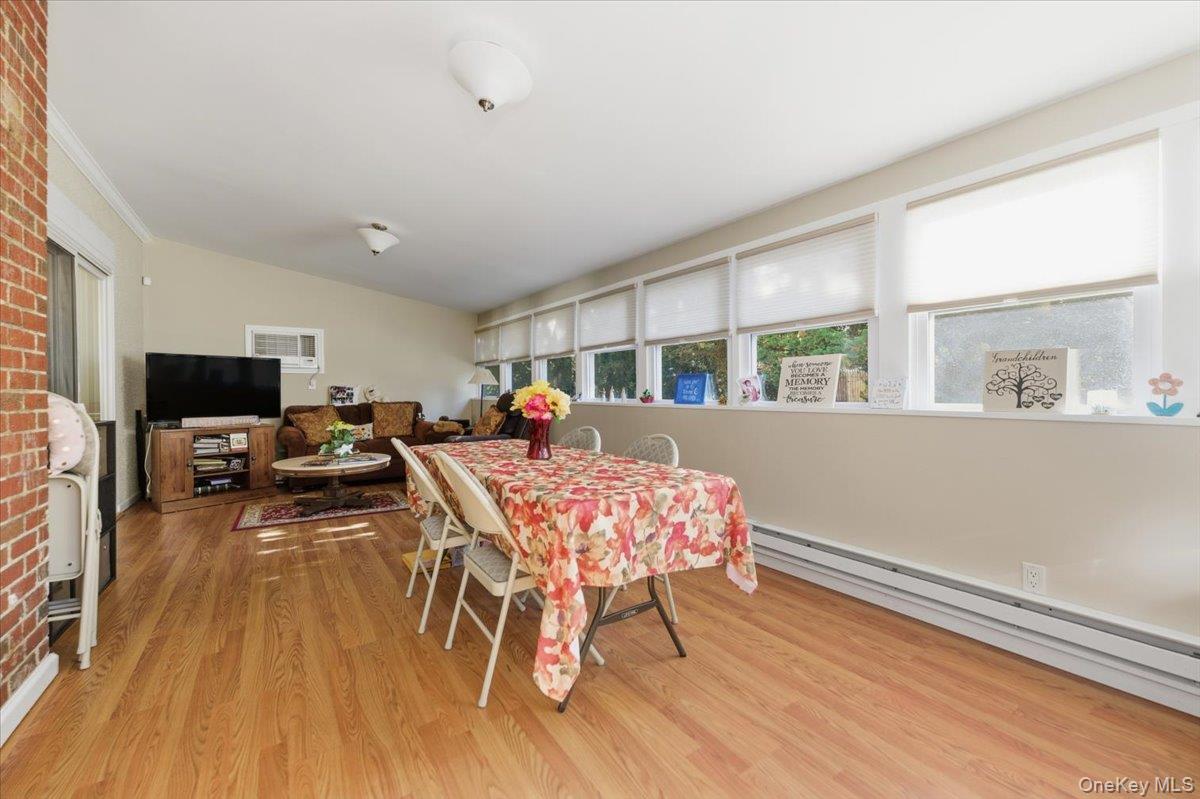 #6 photo, 1053 Quentin Place, Woodmere , NY 11598