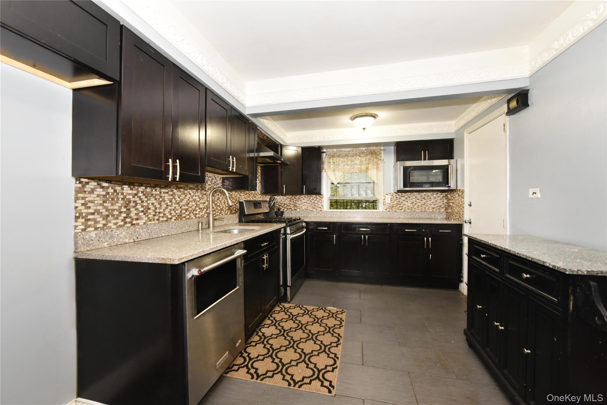 #11 photo, 407 Second St Street, Elmont , NY 11003