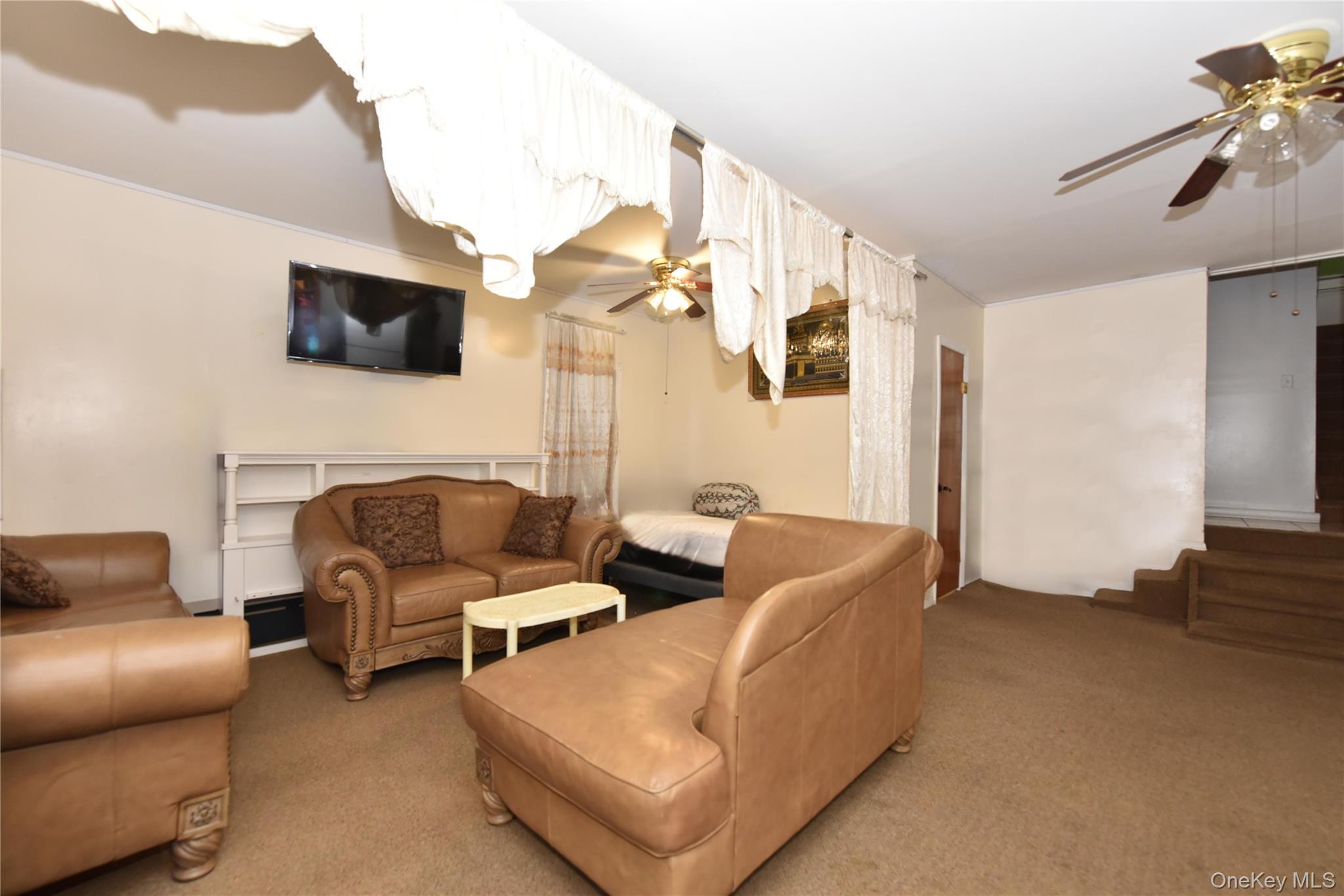 #19 photo, 407 Second St Street, Elmont , NY 11003