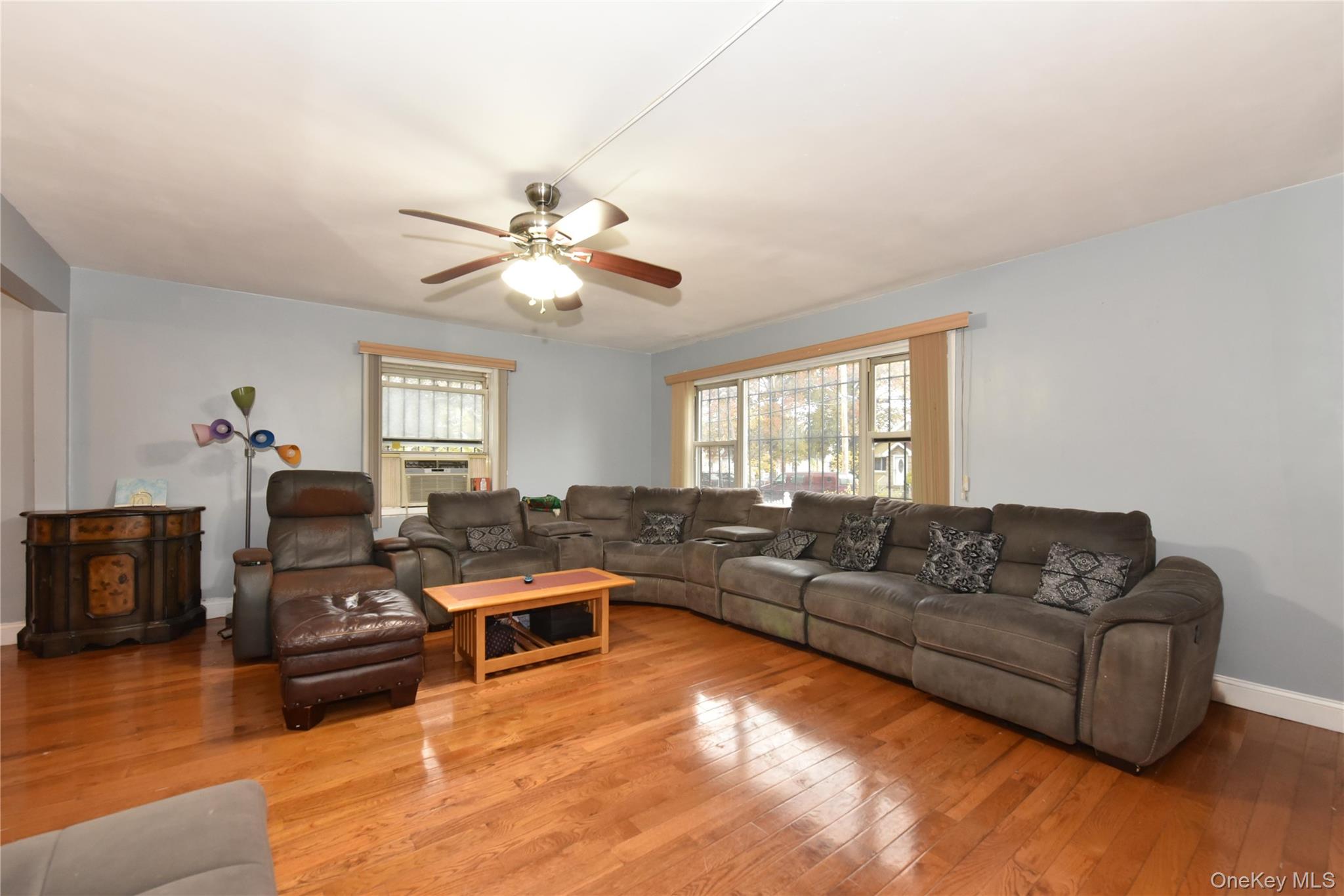 #7 photo, 407 Second St Street, Elmont , NY 11003