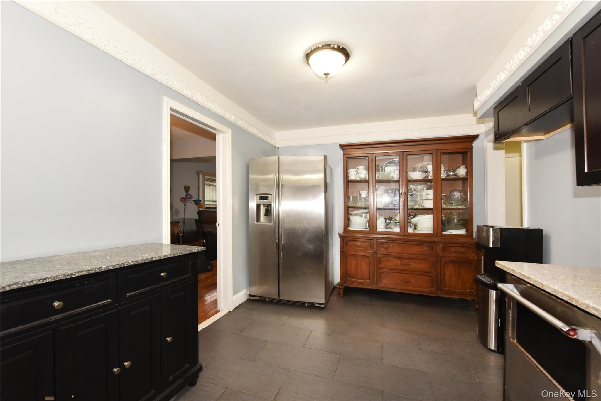 #9 photo, 407 Second St Street, Elmont , NY 11003