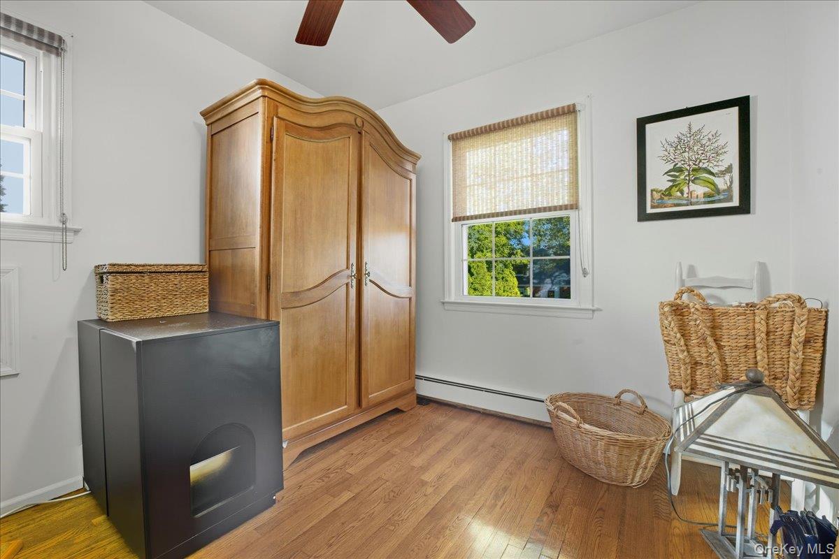 #15 photo, 72 Harrison Street, Garden City , NY 11530