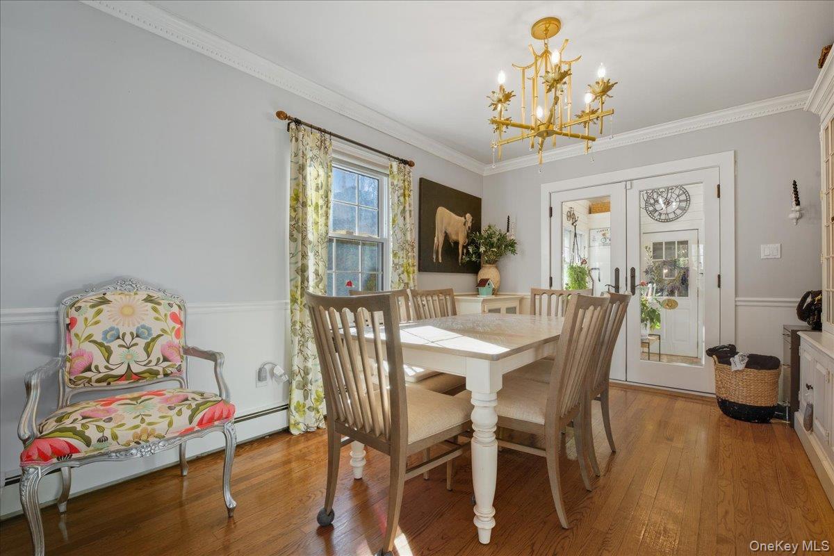 #5 photo, 72 Harrison Street, Garden City , NY 11530