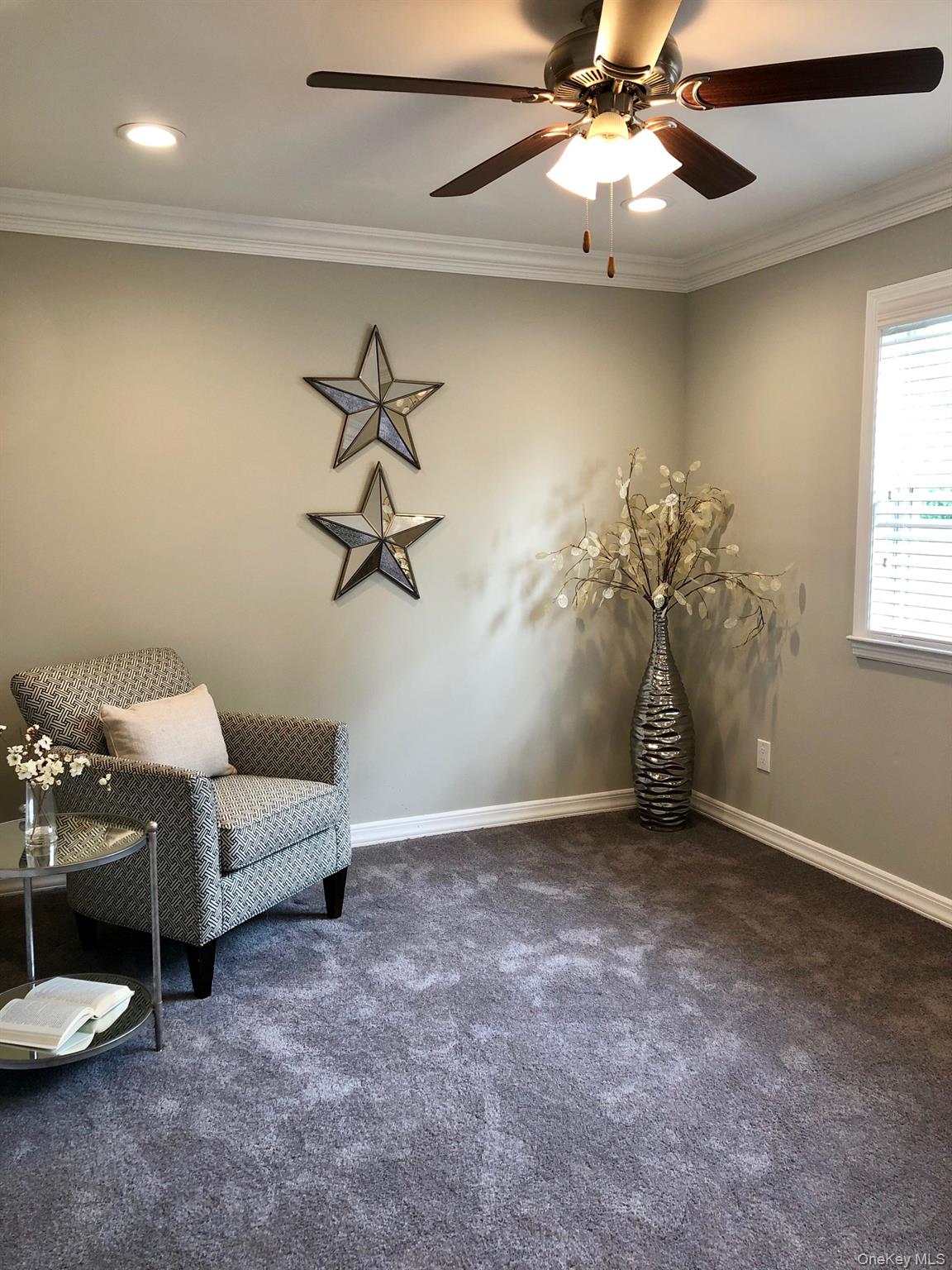 #7 photo, 10 Westwood Drive, Westbury , NY 11590