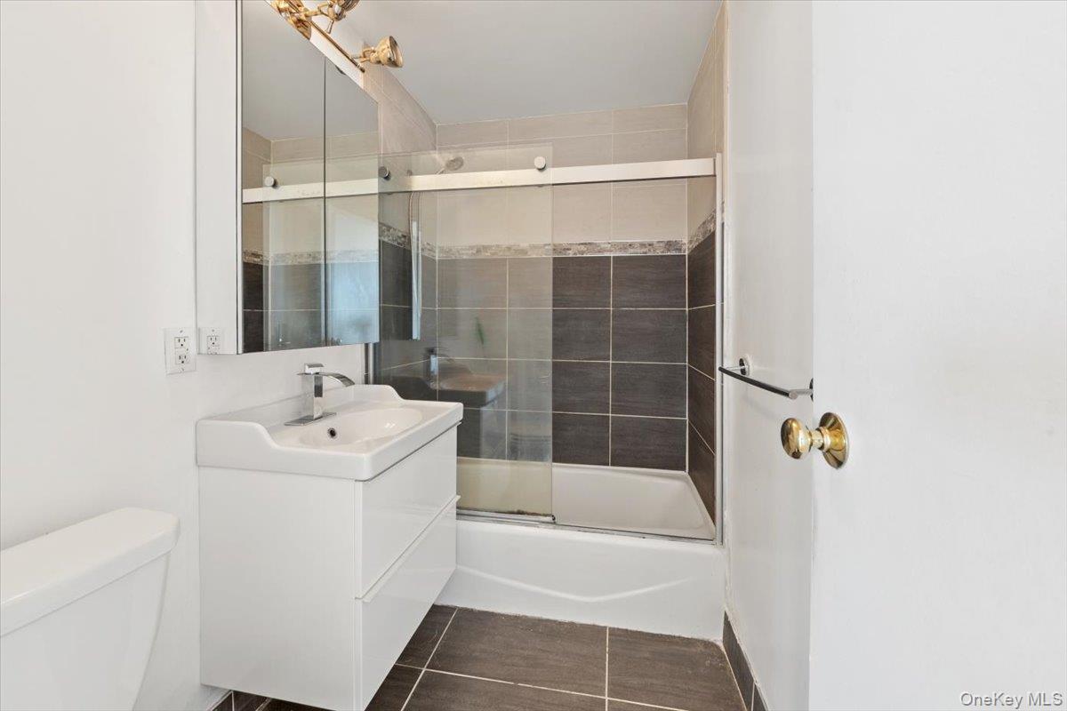 #15 photo, 23 Water Grant Street, Yonkers , NY 10701