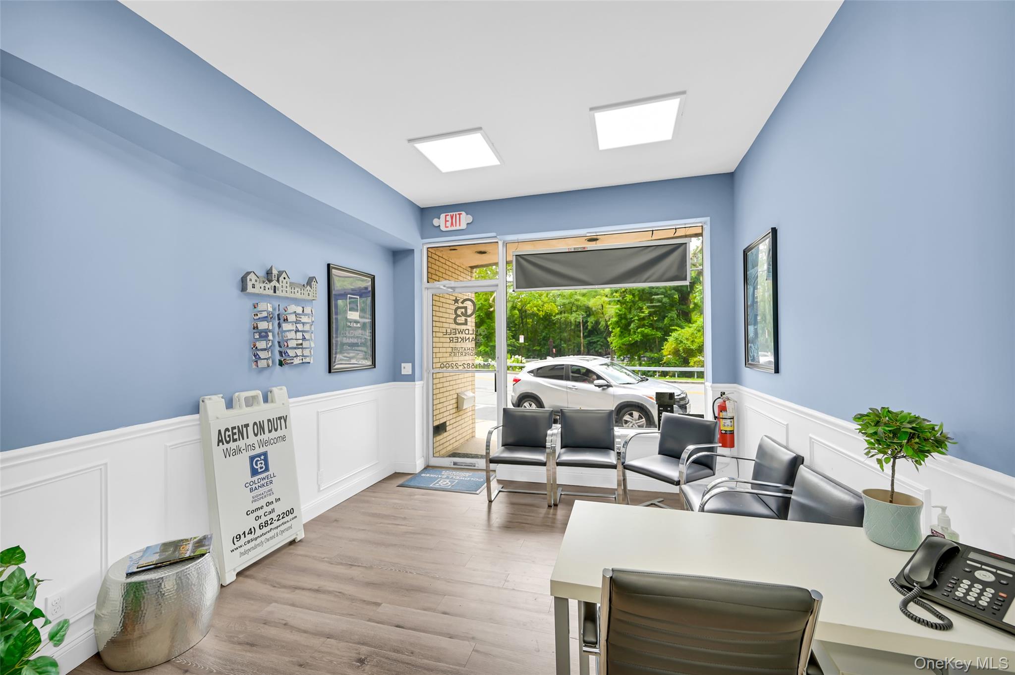 #10 photo, 2-4 Broadway, Valhalla , NY 10595