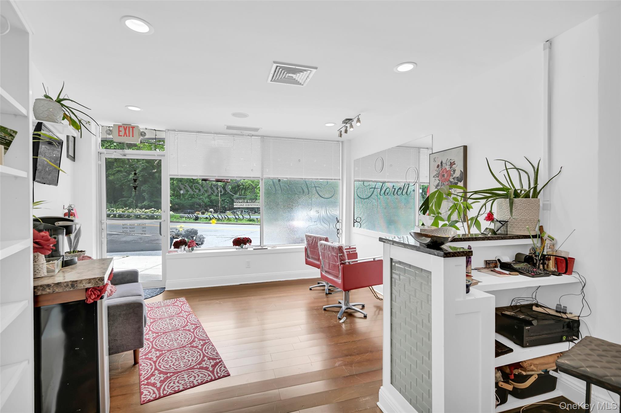 #12 photo, 2-4 Broadway, Valhalla , NY 10595