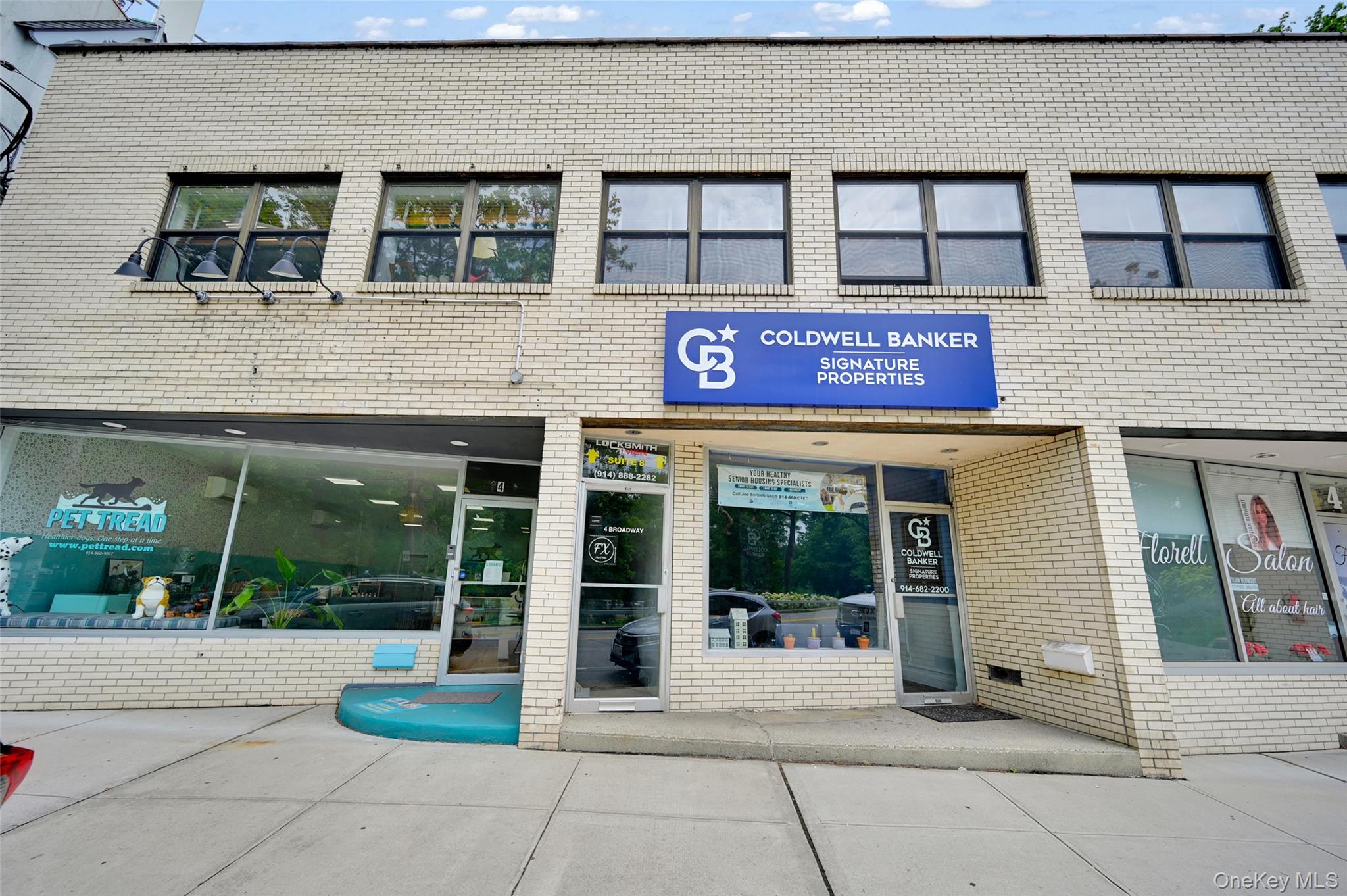 #3 photo, 2-4 Broadway, Valhalla , NY 10595