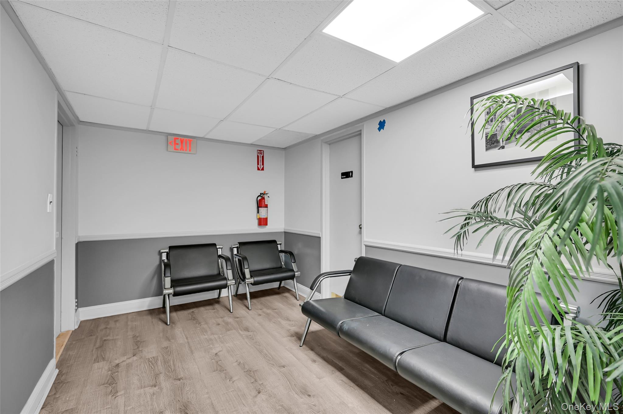 #5 photo, 2-4 Broadway, Valhalla , NY 10595