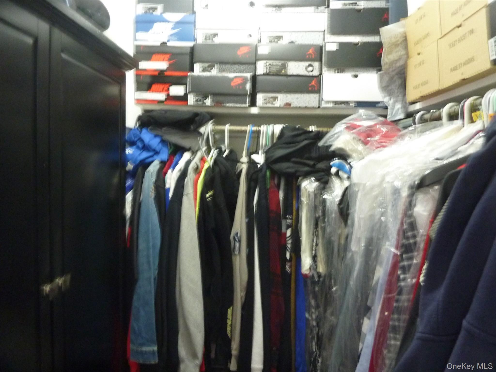 #13 photo, 143 Parkside Drive, Suffern , NY 10901