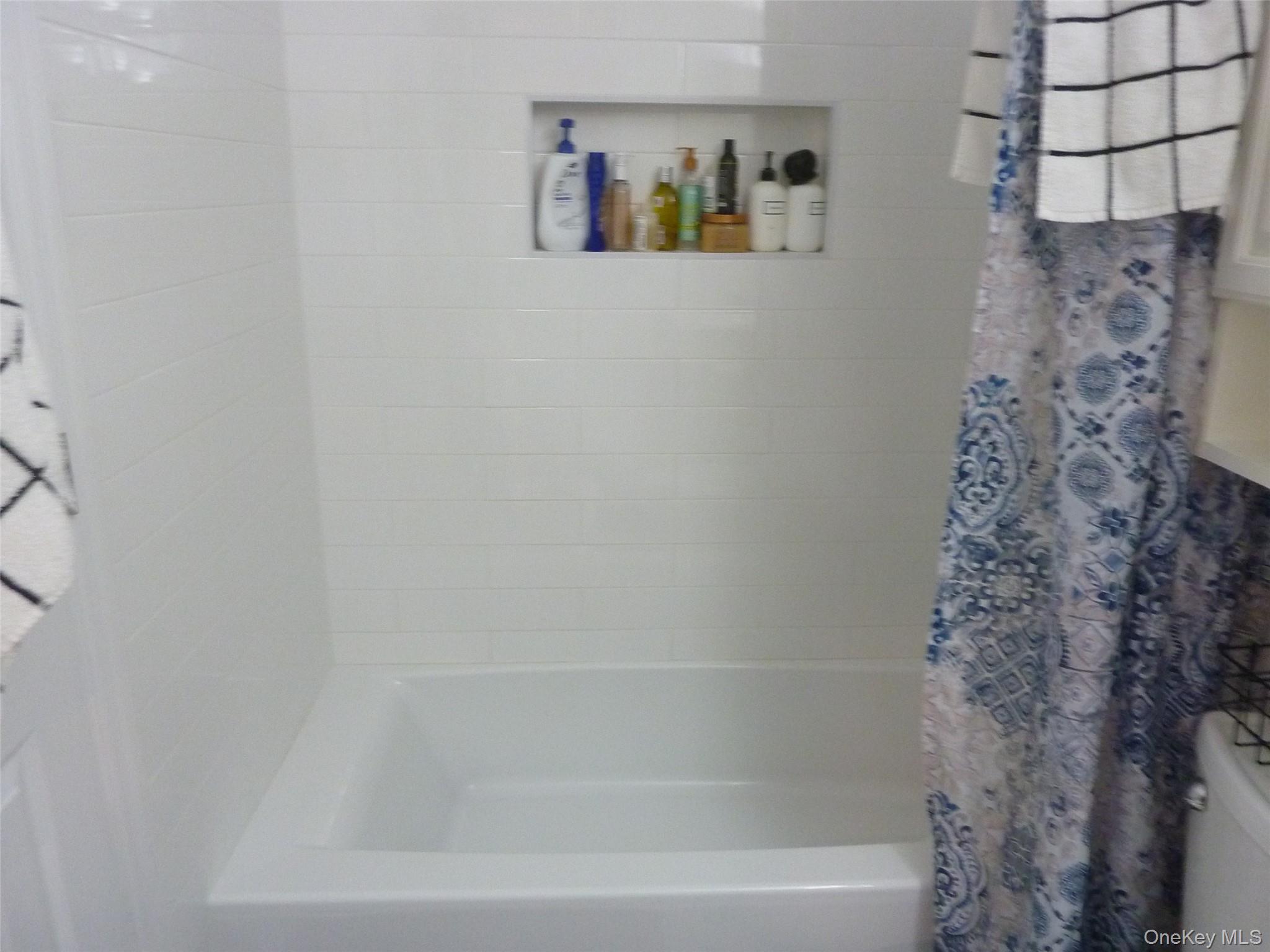 #15 photo, 143 Parkside Drive, Suffern , NY 10901