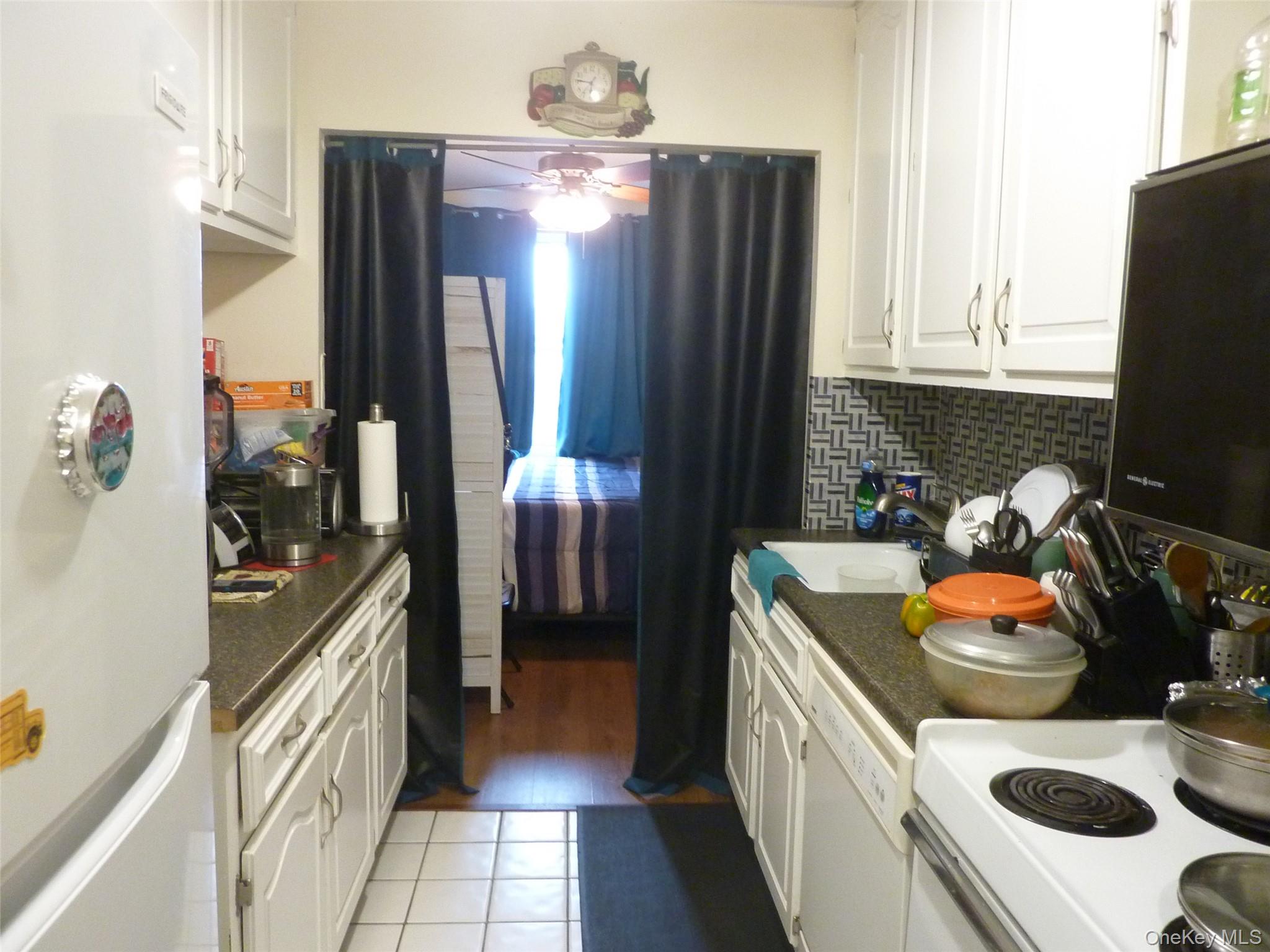 #3 photo, 35 Park Avenue, Suffern , NY 10901