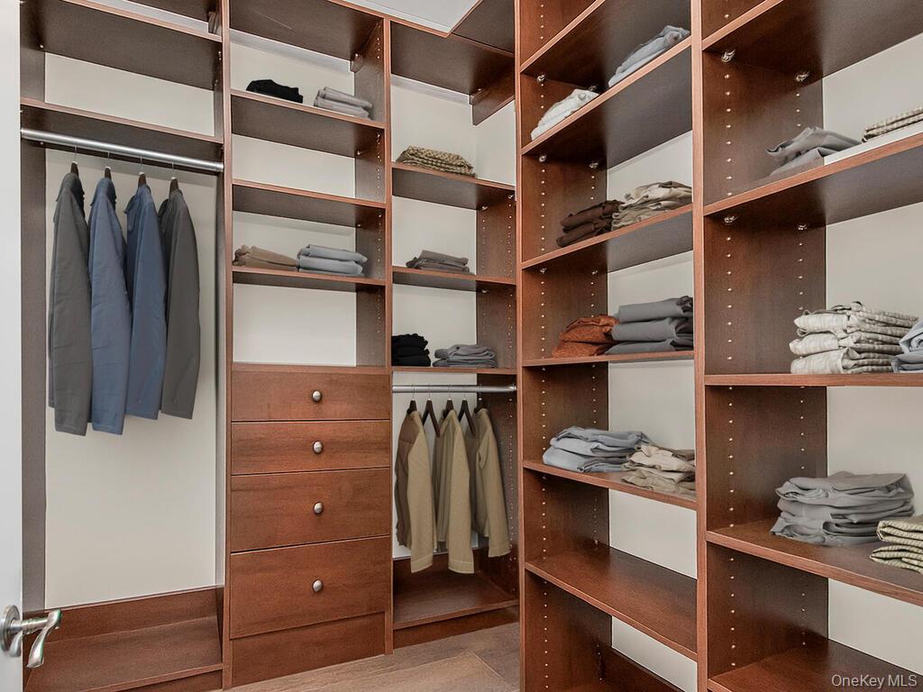 #9 photo, 127 W Main Street, Tarrytown , NY 10591