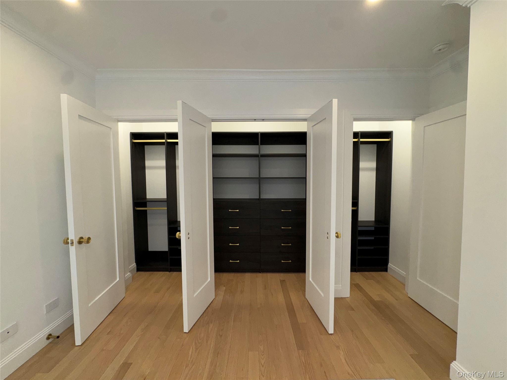 #6 photo, 85 N Broadway, White Plains , NY 10603