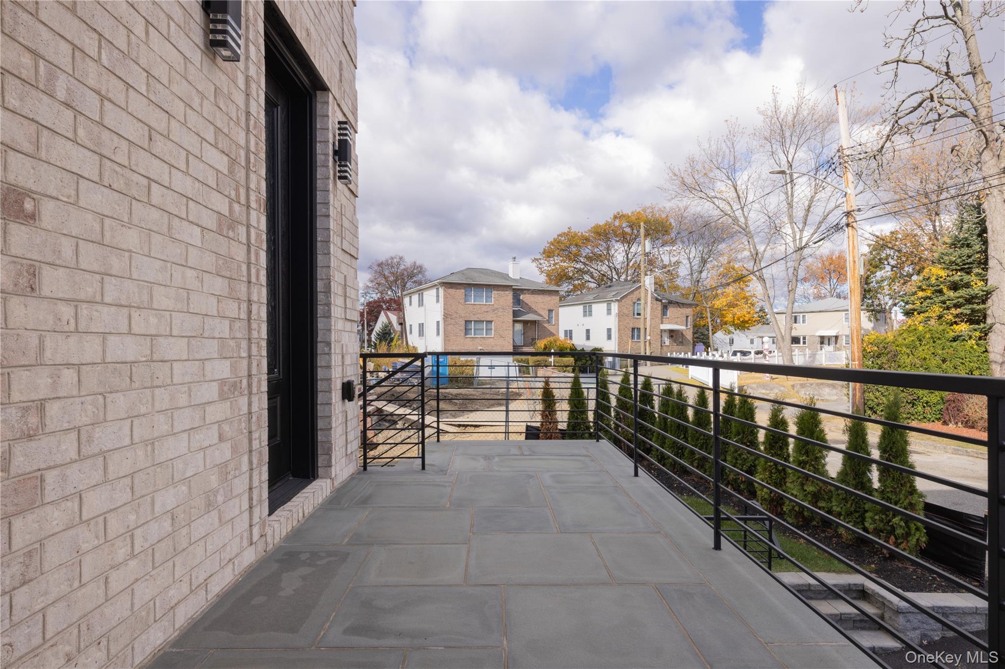 #8 photo, 1 Victoria Lane, Yonkers , NY 10701