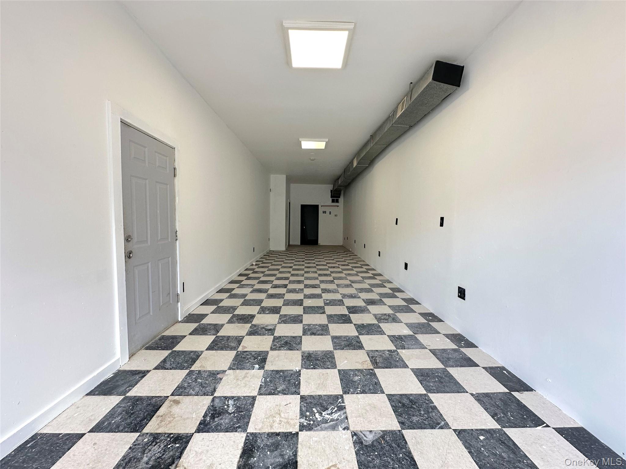 #3 photo, 102 Overlook Place, Newburgh , NY 12550