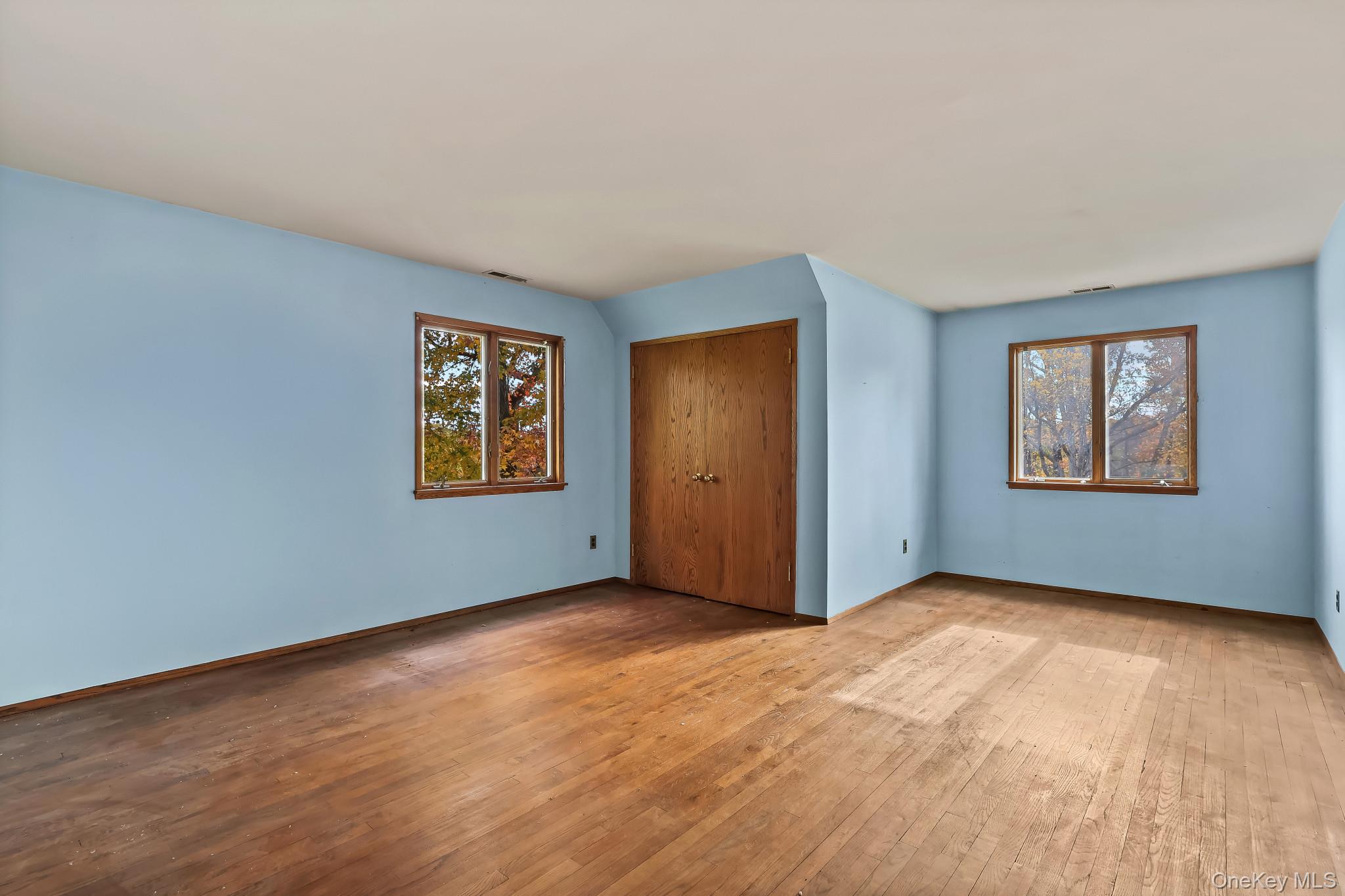 #17 photo, 37 Century Trail, Harrison , NY 10528