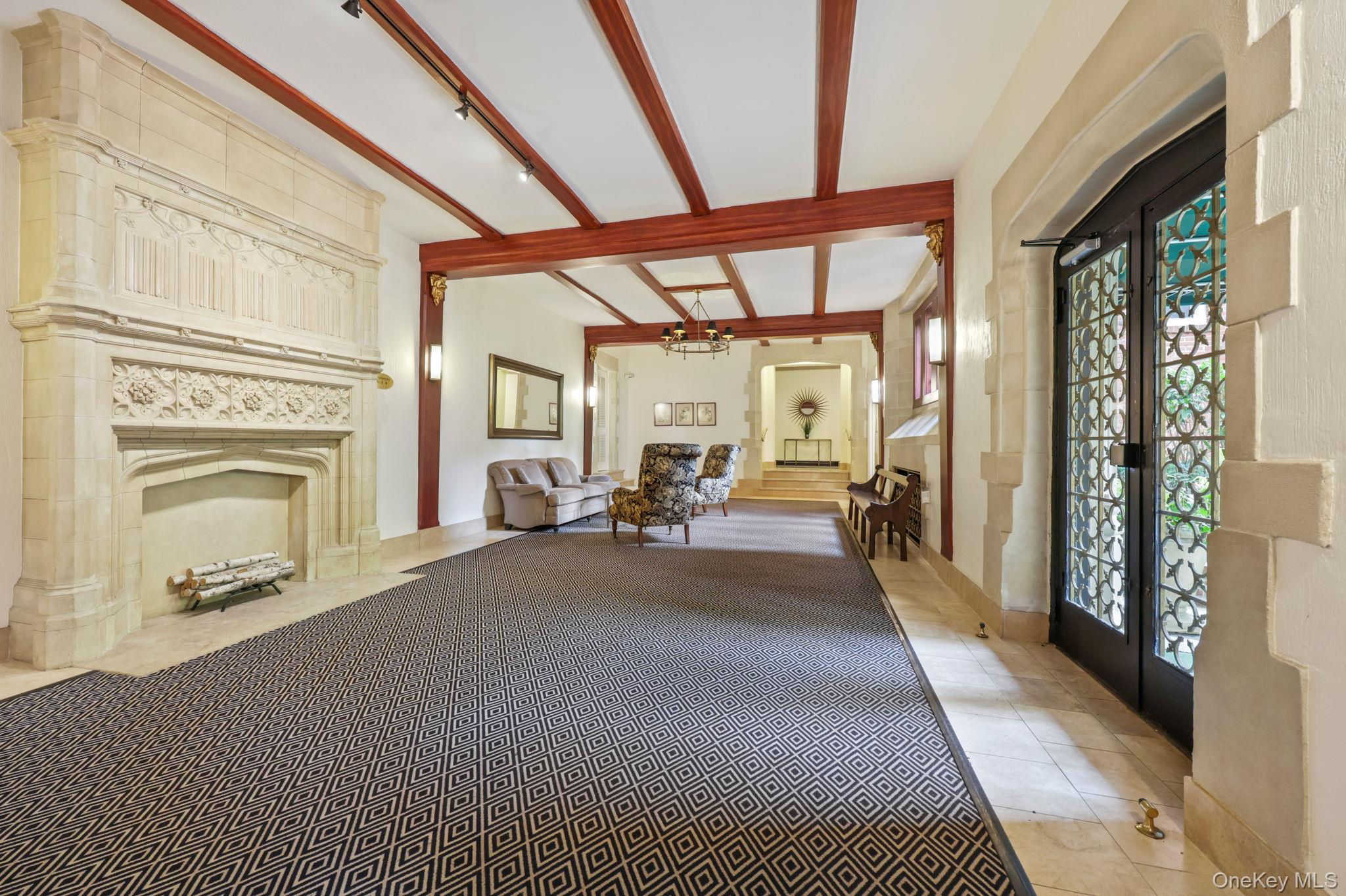 #14 photo, 250 Bronxville Road, Bronxville , NY 10708