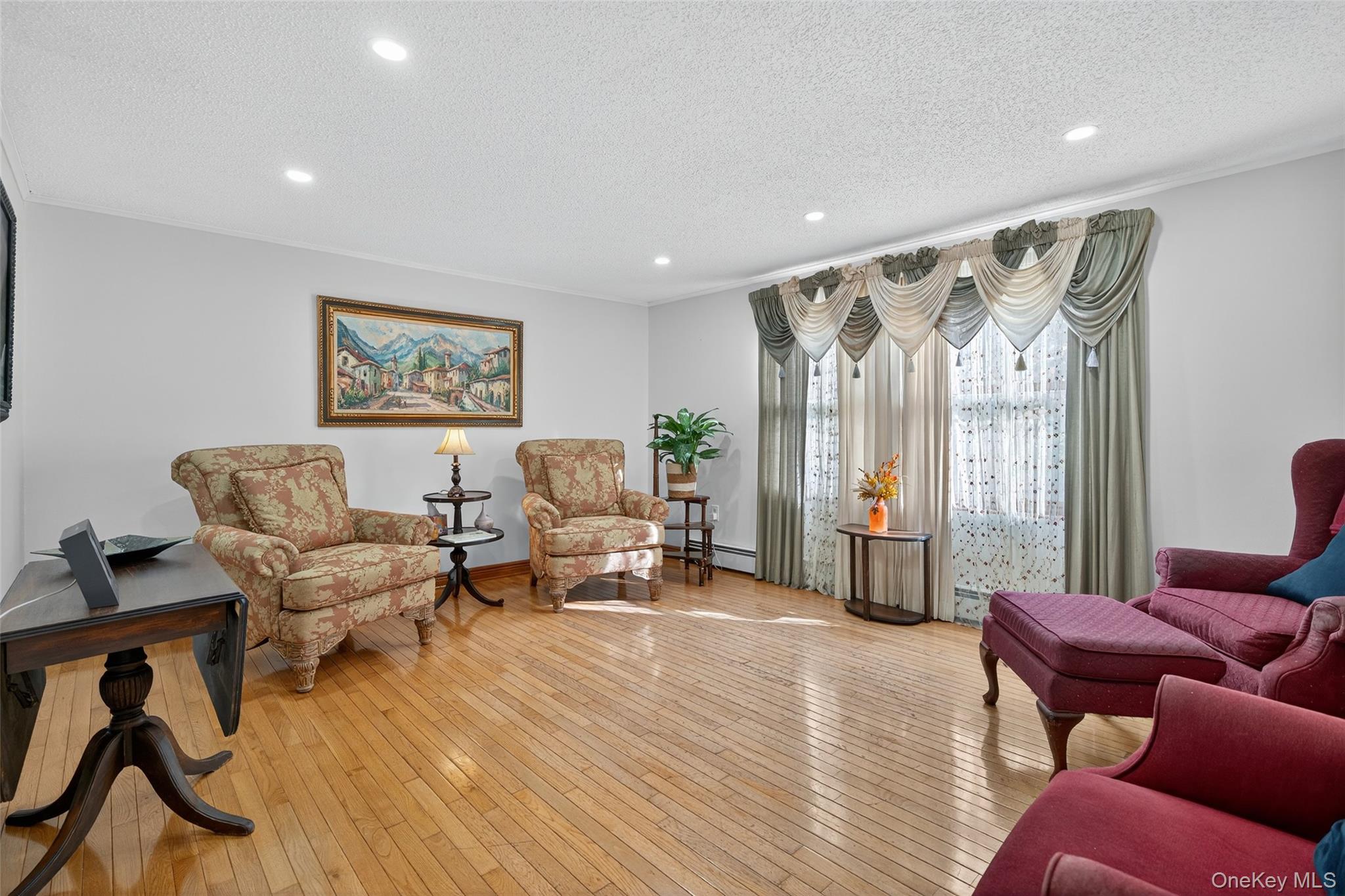 #8 photo, 7 Colleen Lane, Wallkill , NY 12589