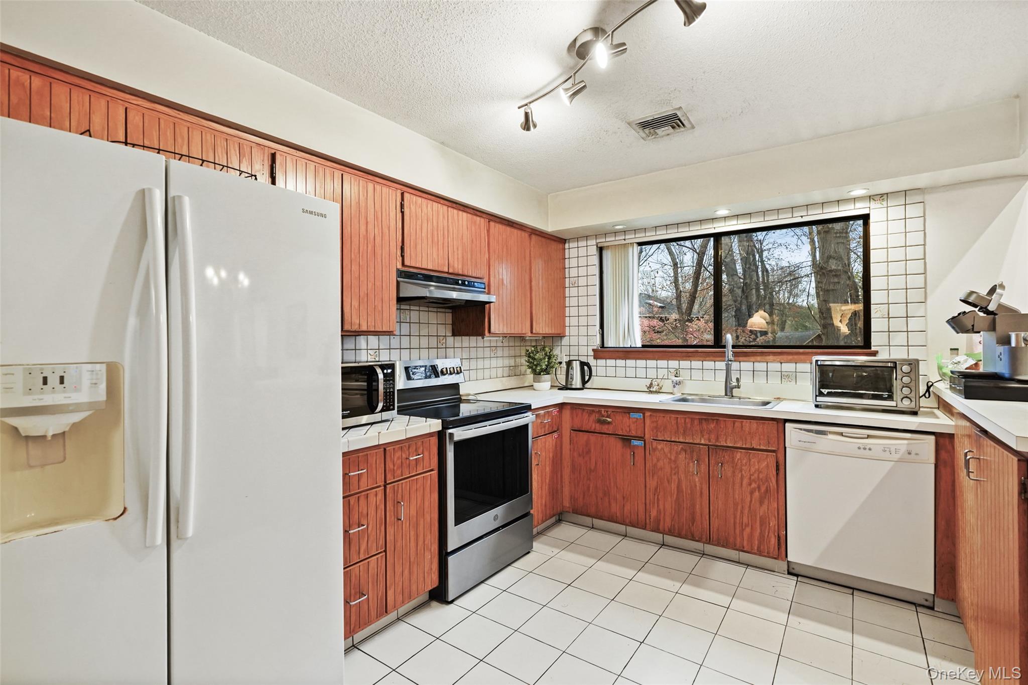 #4 photo, 117 Mitchell Road, Somers , NY 10589