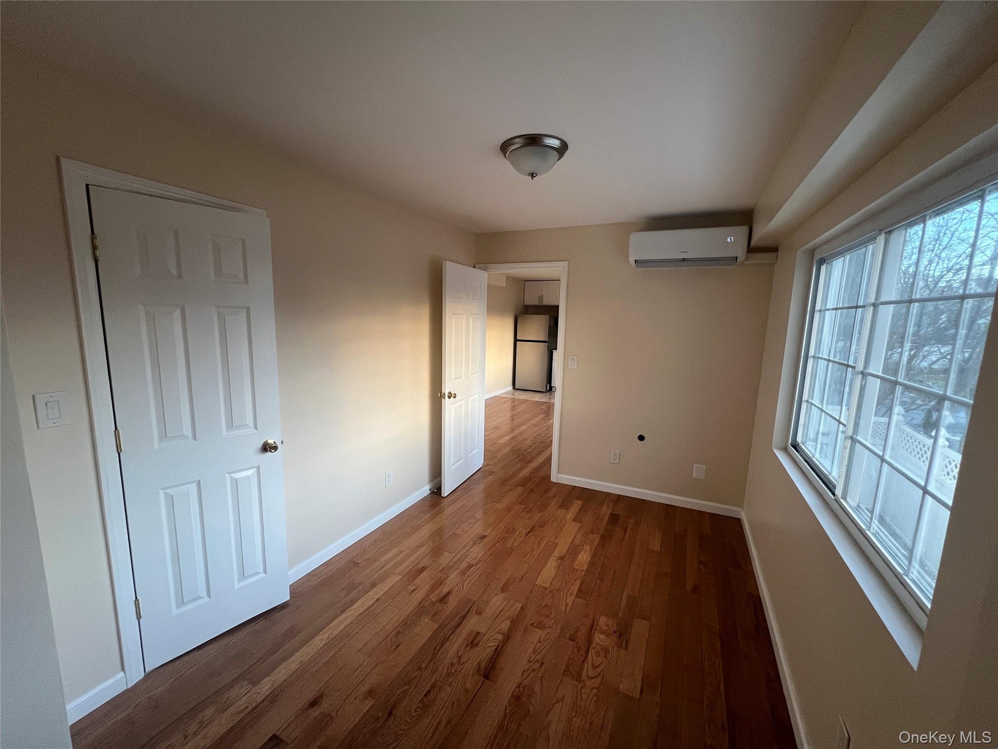 #13 photo, 45 Iona Street, Staten Island , NY 10305