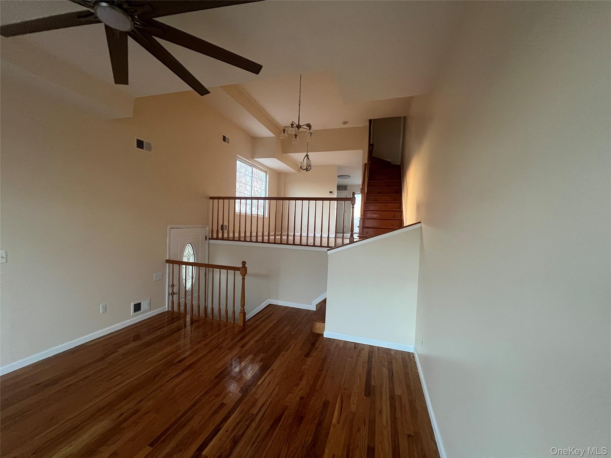 #15 photo, 45 Iona Street, Staten Island , NY 10305