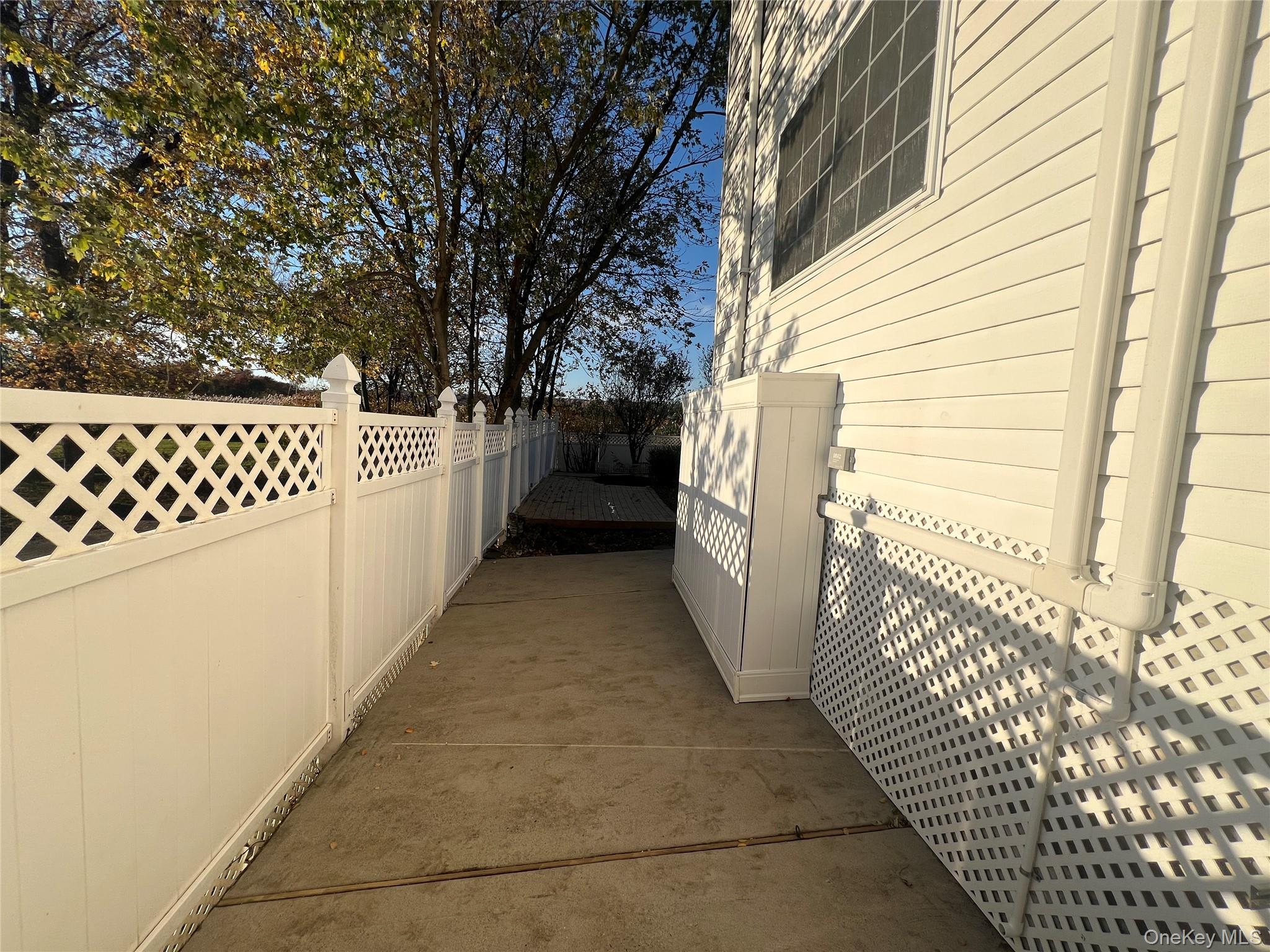 #5 photo, 45 Iona Street, Staten Island , NY 10305