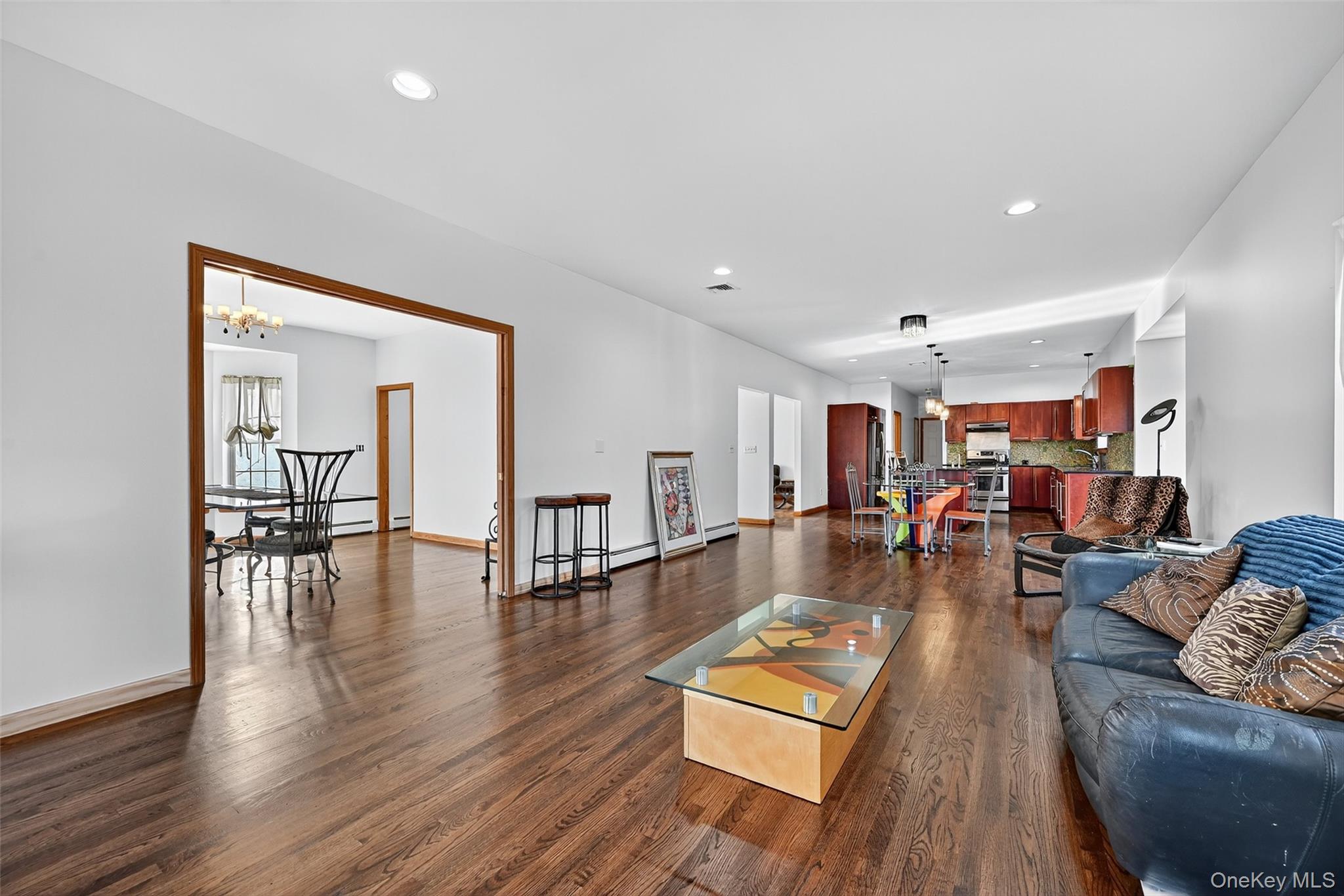 #10 photo, 8 Alloway Crescent, Highland Mills , NY 10930