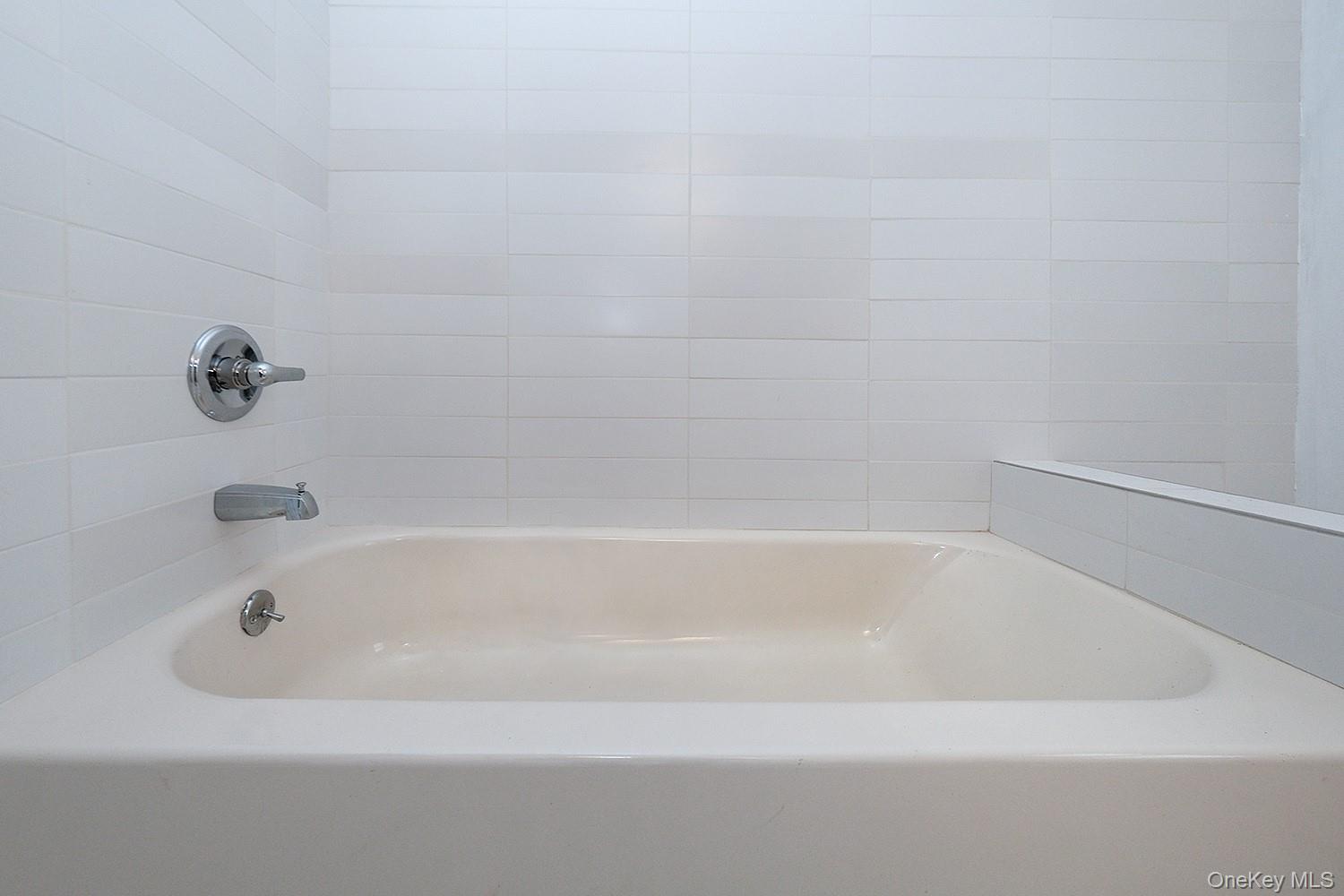 #20 photo, 4 Pine Brook Drive, Larchmont , NY 10538