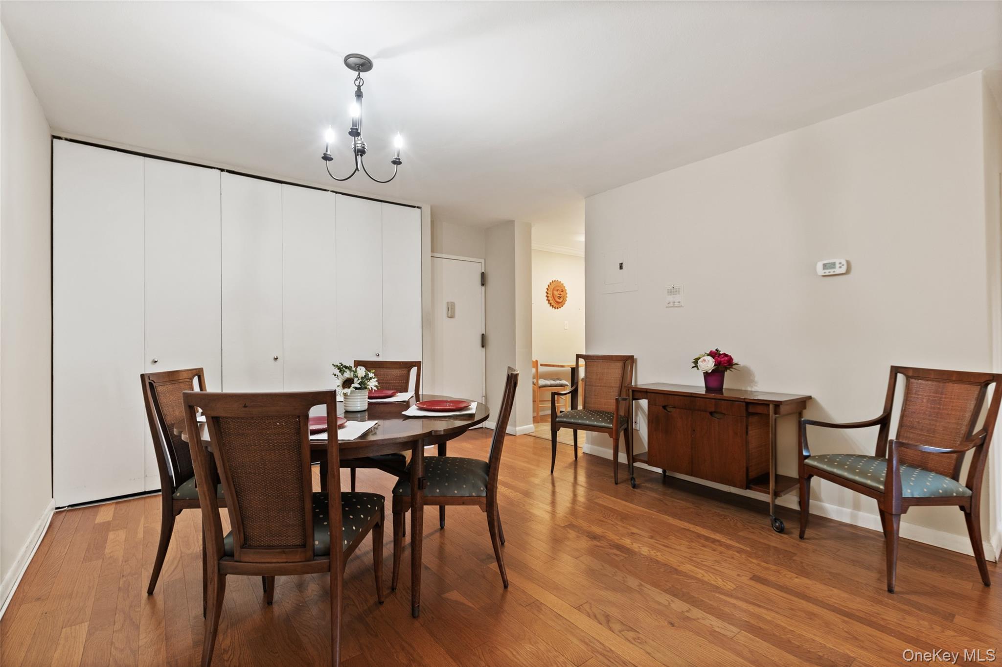 #5 photo, 2 Fountain Lane, Scarsdale , NY 10583