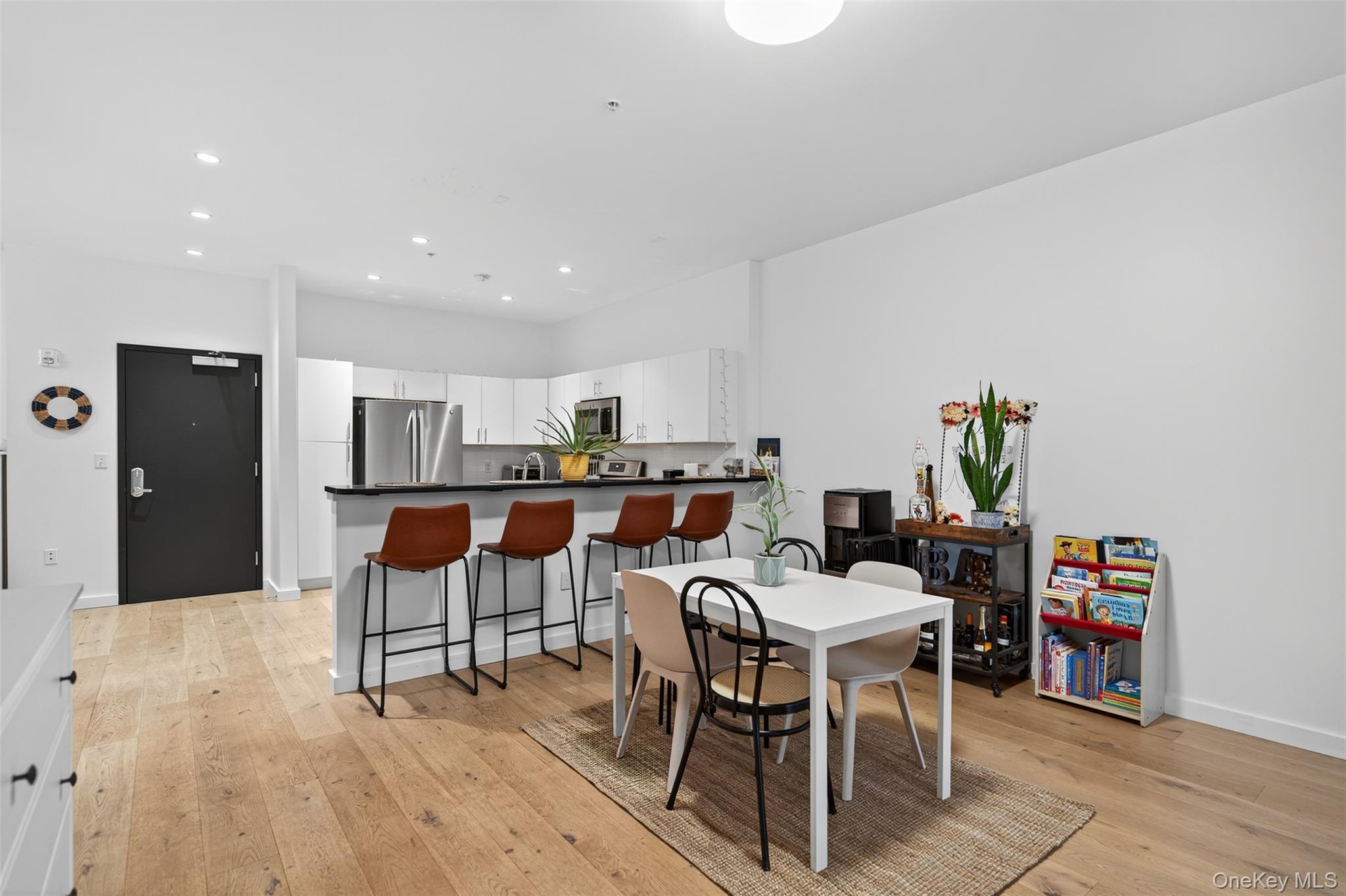 #12 photo, 249 Main Street, Beacon , NY 12508