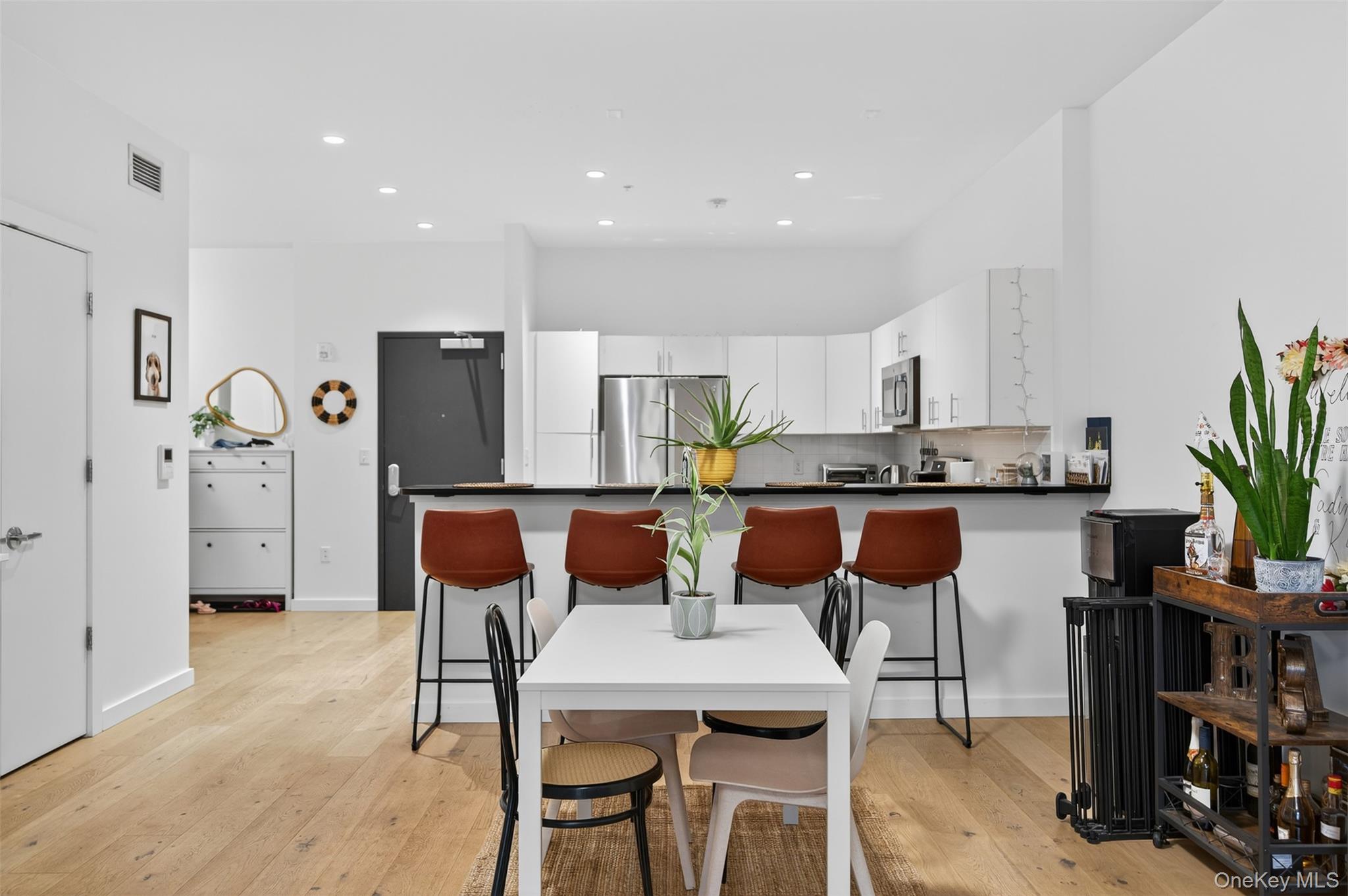 #13 photo, 249 Main Street, Beacon , NY 12508