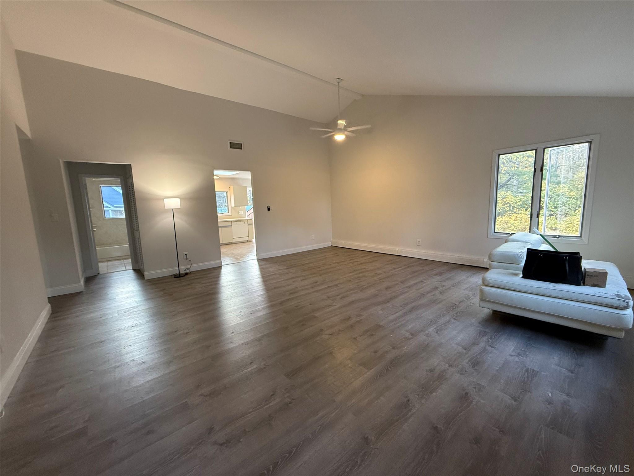 #5 photo, 2074 Motor Parkway, Hauppauge , NY 11749