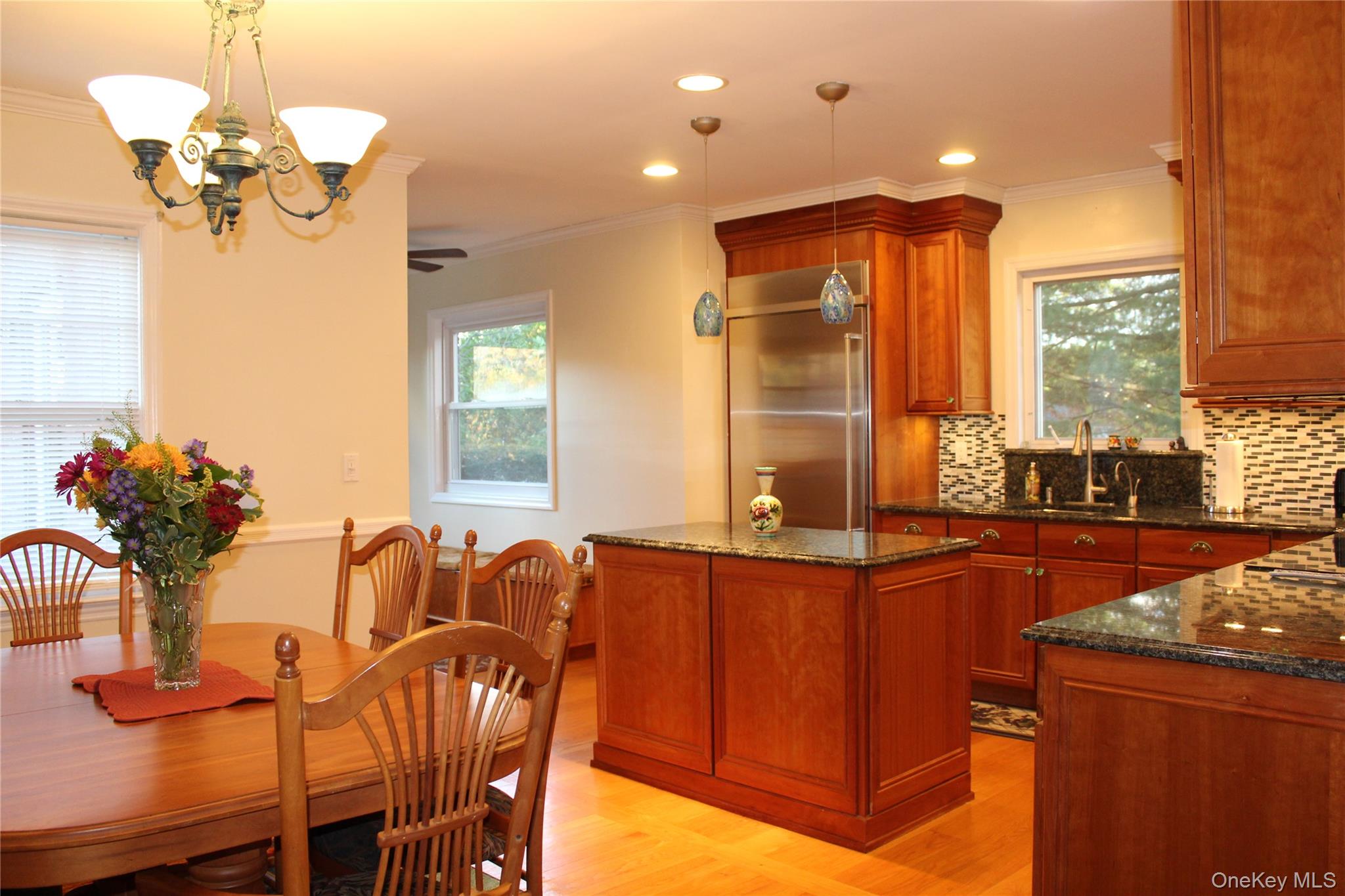 #11 photo, 7 Okleigh Place, Northport , NY 11768