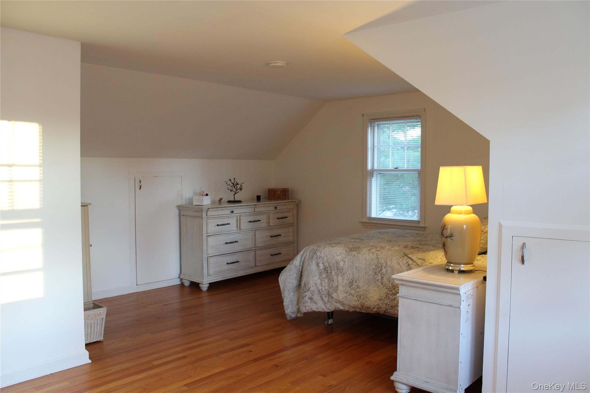 #19 photo, 7 Okleigh Place, Northport , NY 11768