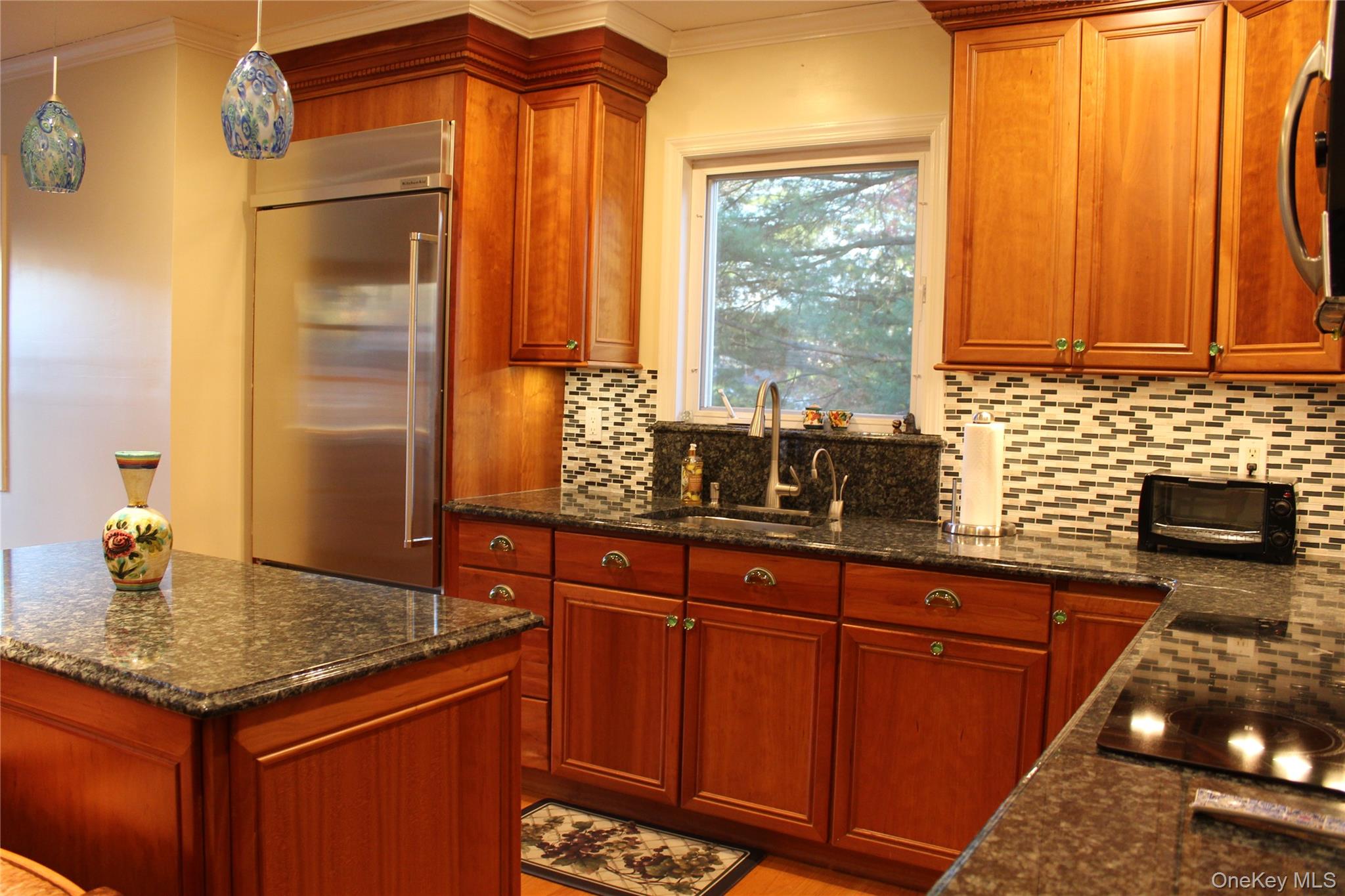 #6 photo, 7 Okleigh Place, Northport , NY 11768