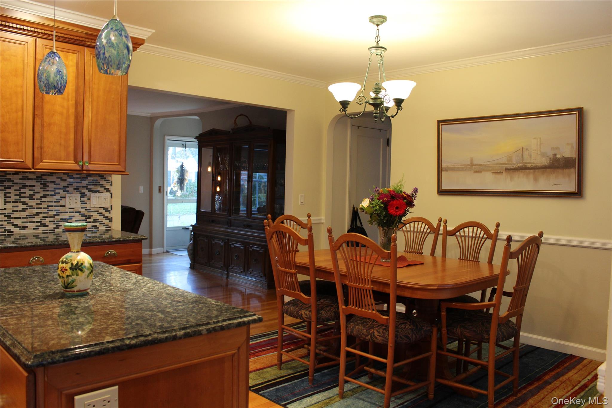 #8 photo, 7 Okleigh Place, Northport , NY 11768